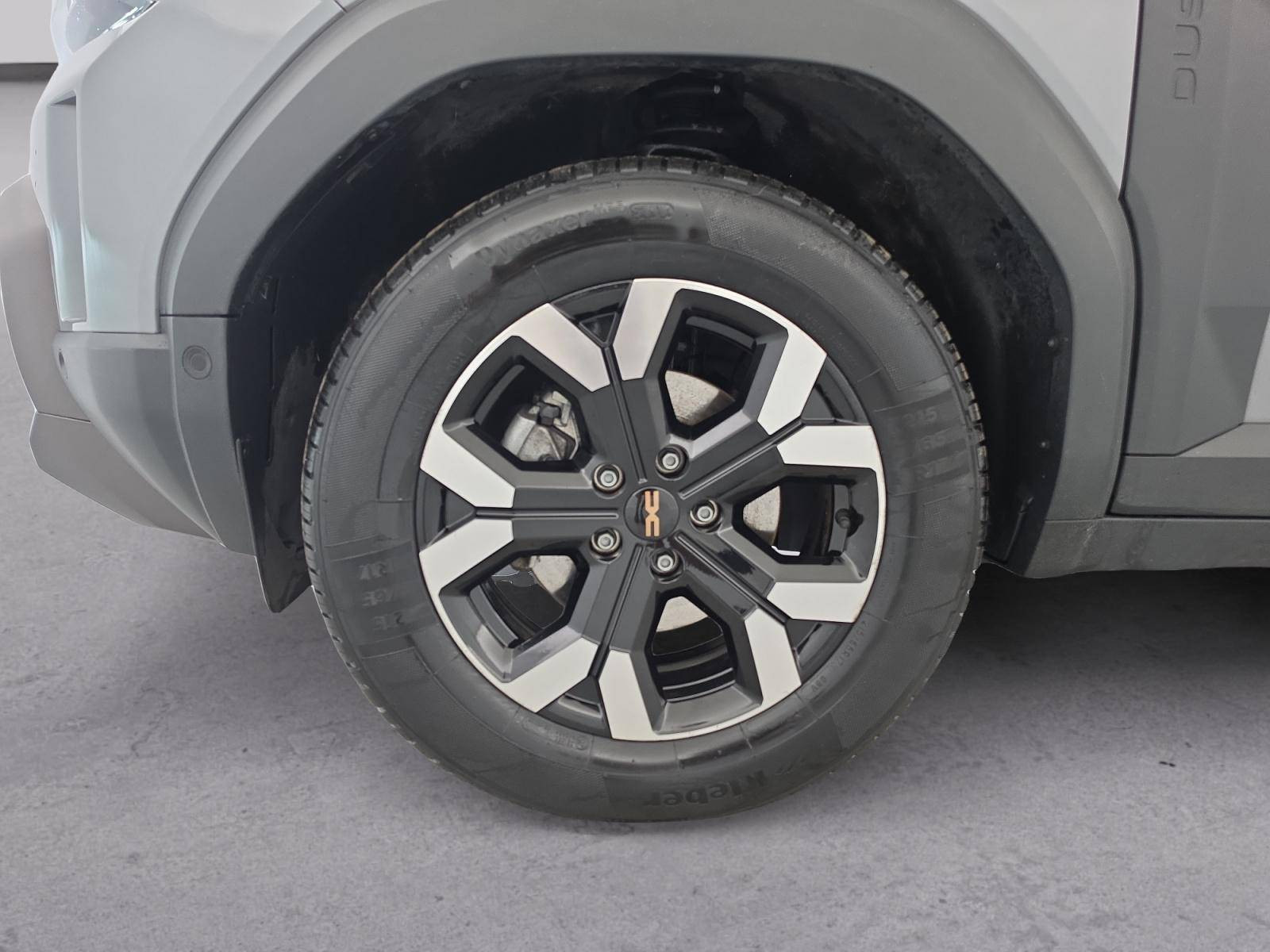 Vente en ligne Dacia Duster  Hybrid 140 au prix de 24 990 €