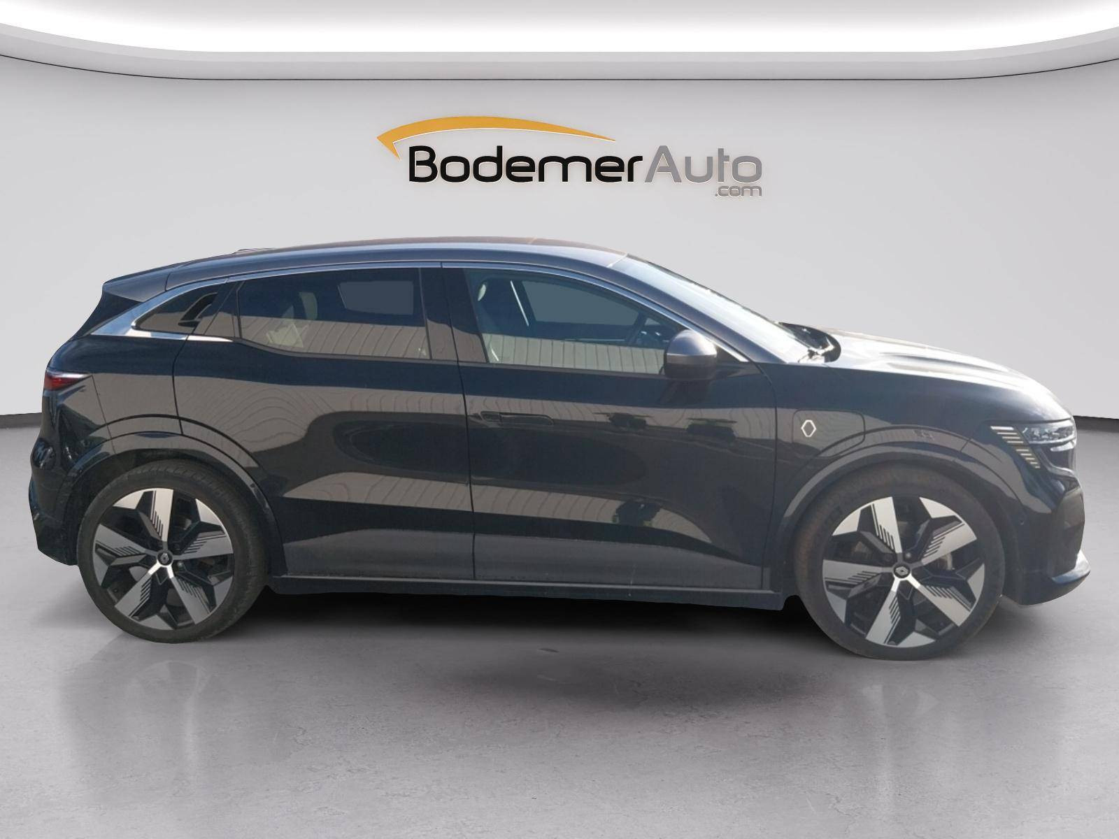 Vente en ligne Renault Megane E-Tech  EV60 220 ch super charge au prix de 25 900 €