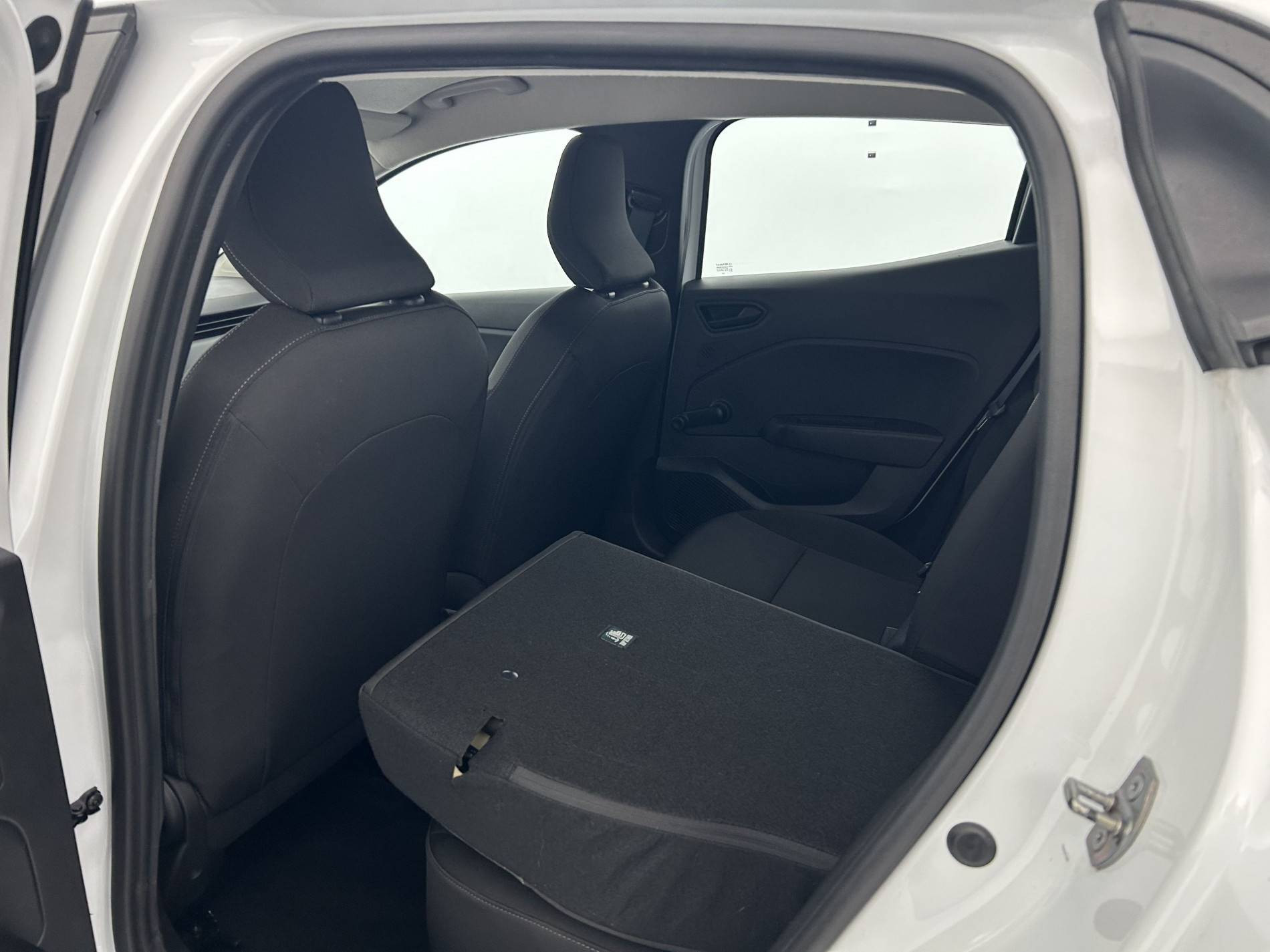 Vente en ligne Renault Clio 5 Clio SCe 65 au prix de 12 990 €