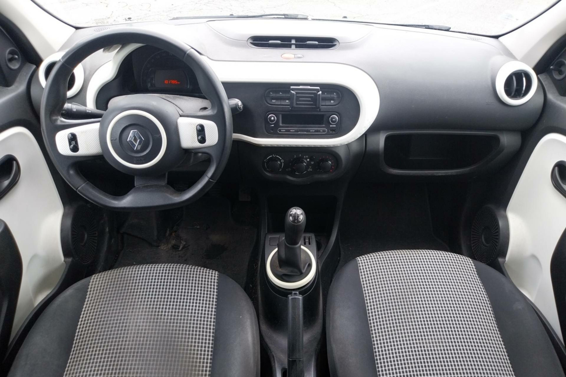 Vente en ligne Renault Twingo 3  1.0 SCe 70 E6 au prix de 7 490 €