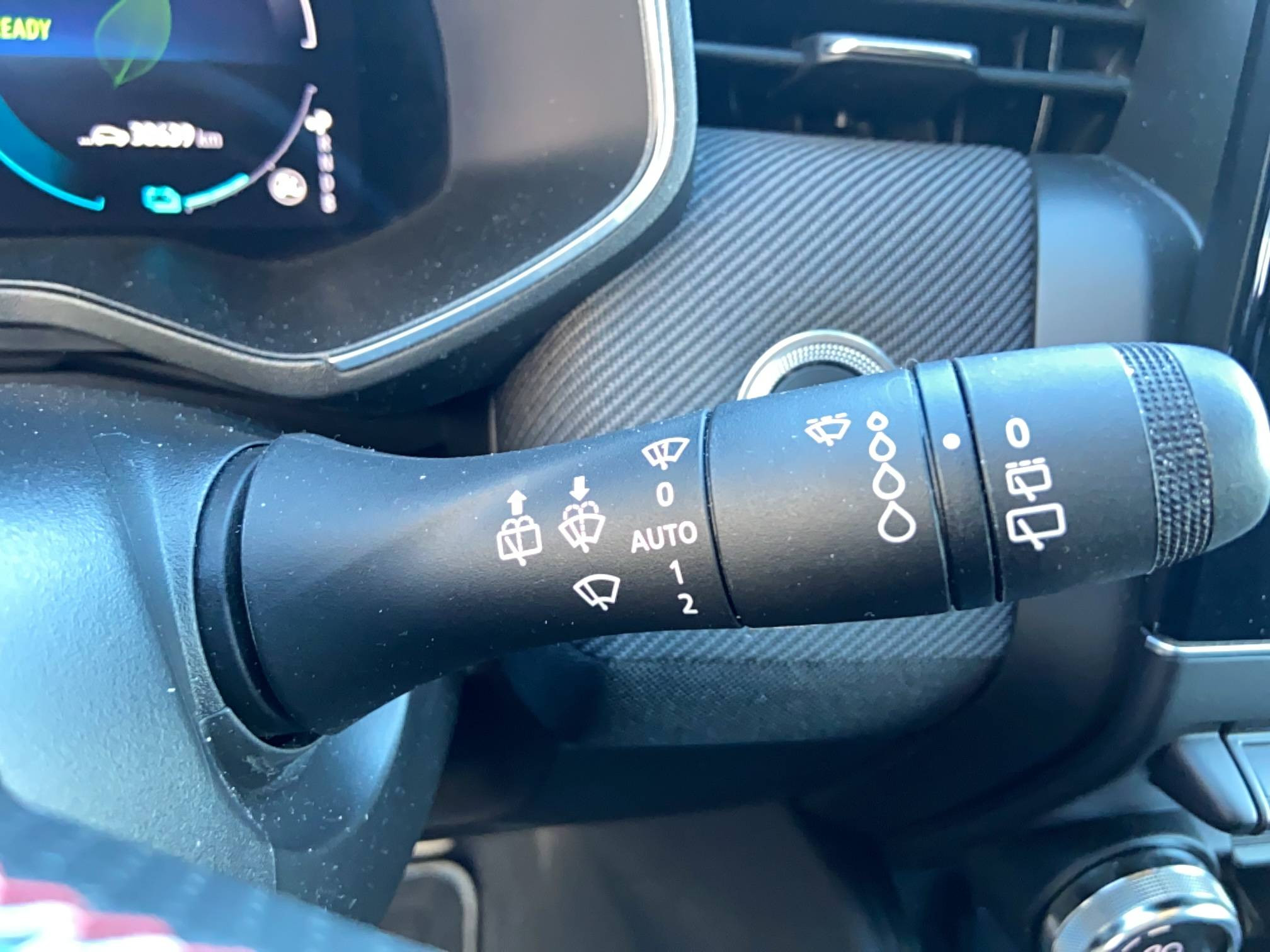 Vente en ligne Renault Clio 5 Clio E-Tech full hybrid 145 au prix de 20 490 €