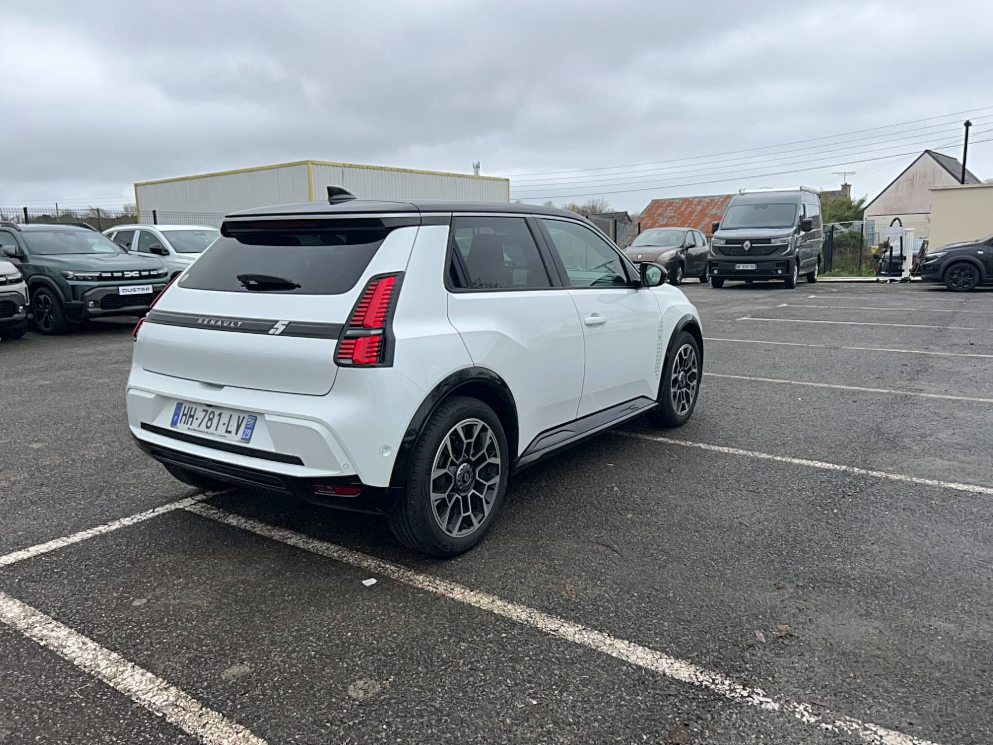 Vente en ligne Renault R5 E-Tech  150 ch autonomie confort au prix de 37 590 €