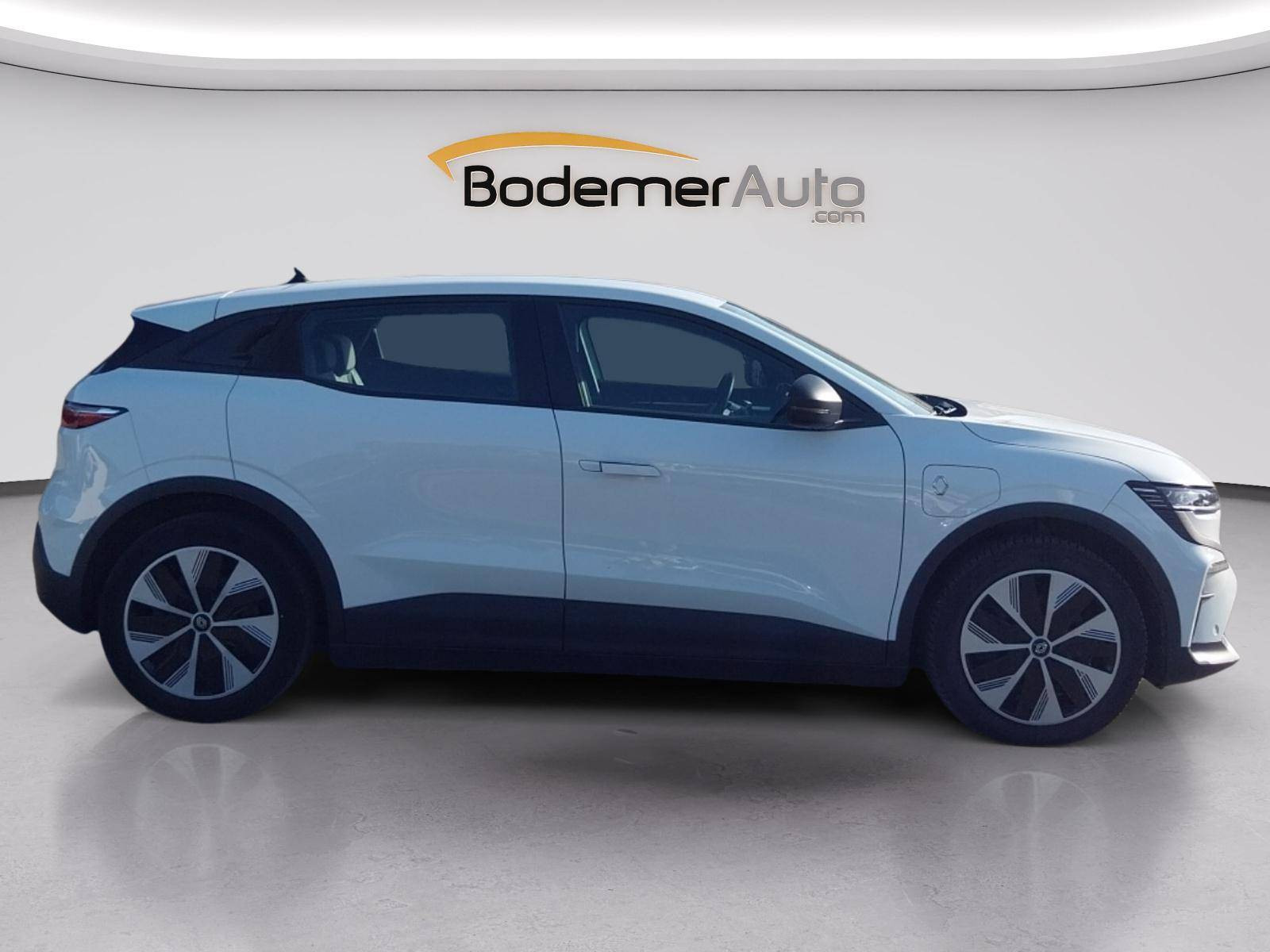 Vente en ligne Renault Megane E-Tech  EV60 130ch super charge au prix de 23 990 €