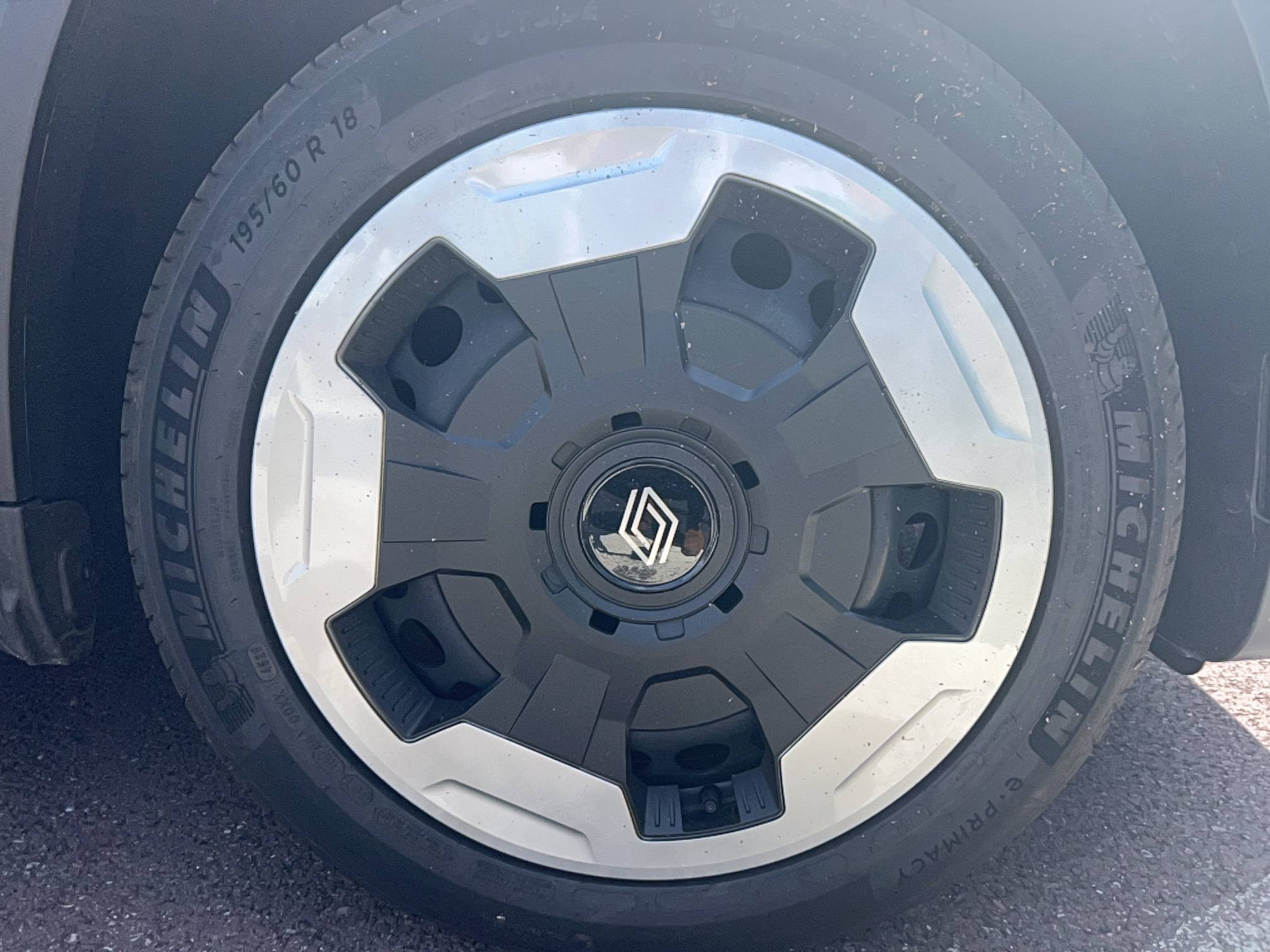 Vente en ligne Renault R4 E-Tech  150 ch autonomie confort au prix de 31 990 €