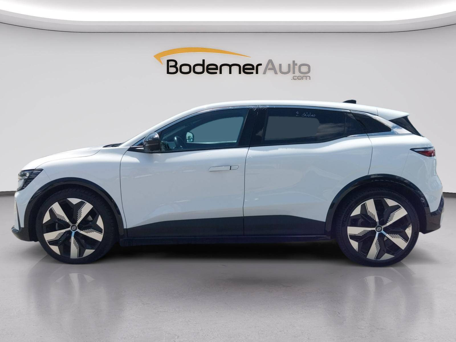 Vente en ligne Renault Megane E-Tech  EV60 220 ch super charge au prix de 23 450 €