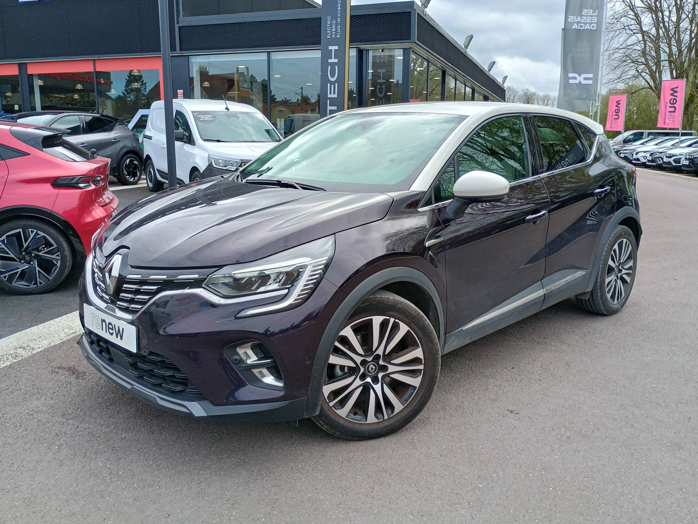Vente en ligne Renault Captur  E-Tech Plug-in 160 au prix de 17 990 €