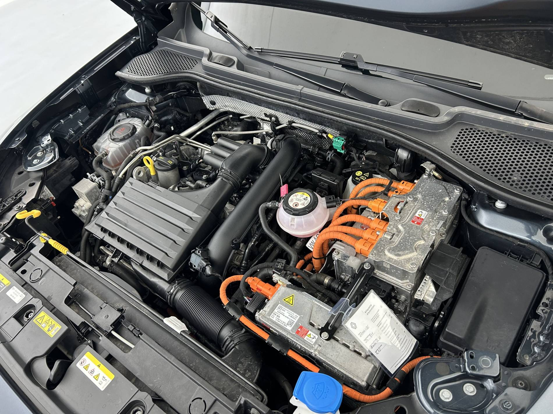 Vente en ligne Cupra Formentor  1.4 e-HYBRID 204 ch DSG6 au prix de 24 790 €