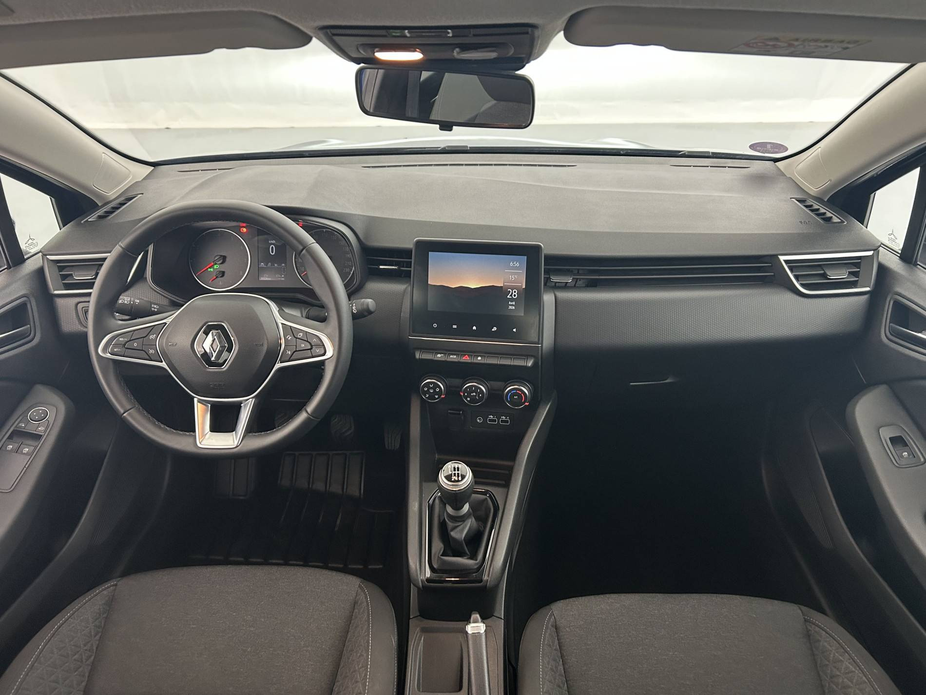Vente en ligne Renault Clio 5 Clio TCe 90 au prix de 13 690 €