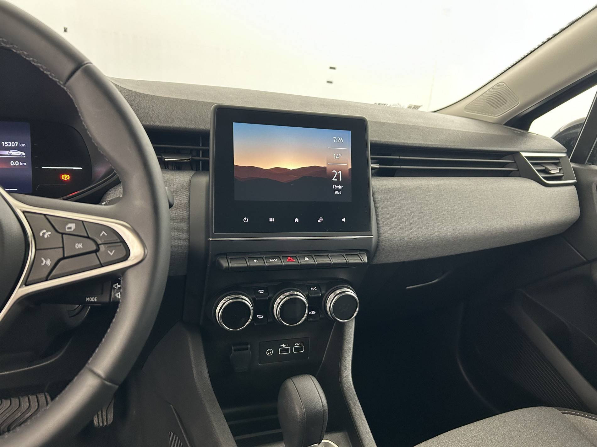 Vente en ligne Renault Clio 5 Clio E-Tech full hybrid 145 ch GSR2 au prix de 20 590 €