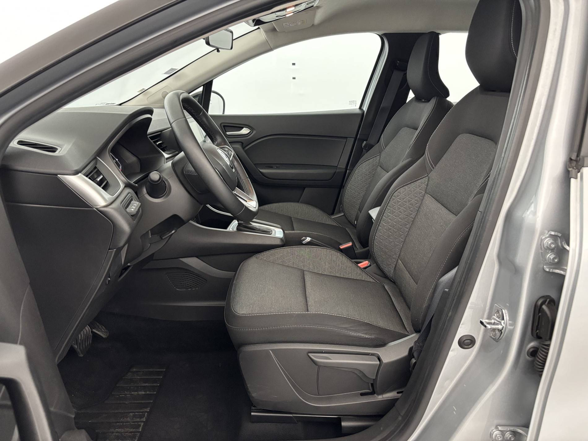 Vente en ligne Renault Captur  E-Tech 145 - 21 au prix de 18 390 €