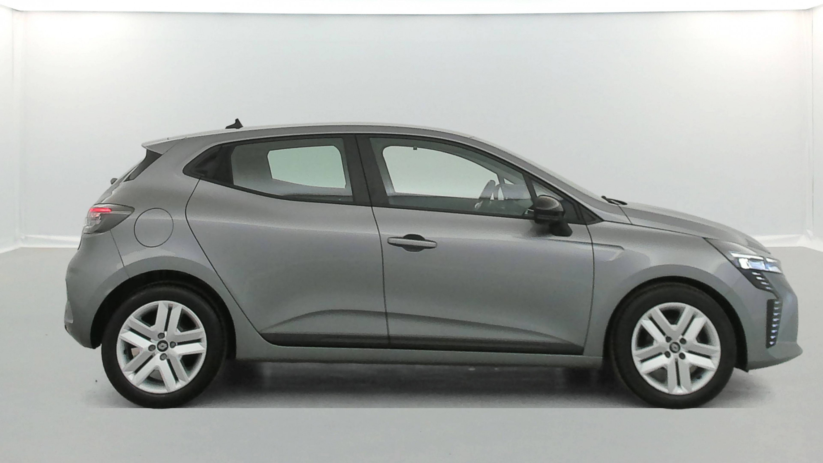 Vente en ligne Renault Clio 5 Clio TCe 90 ch GSR2 au prix de 14 990 €