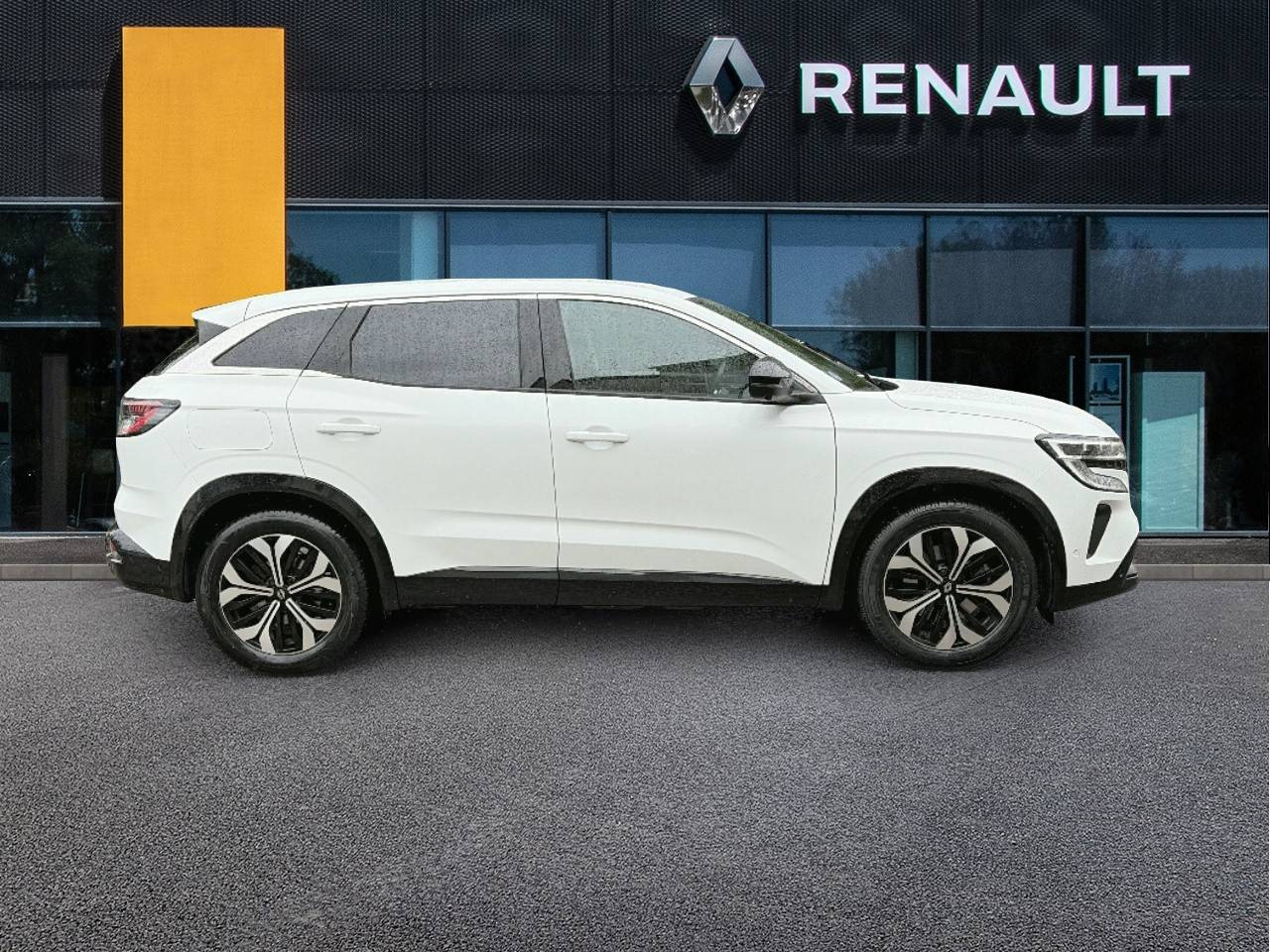 Vente en ligne Renault Austral  E-Tech hybrid 200 au prix de 25 490 €