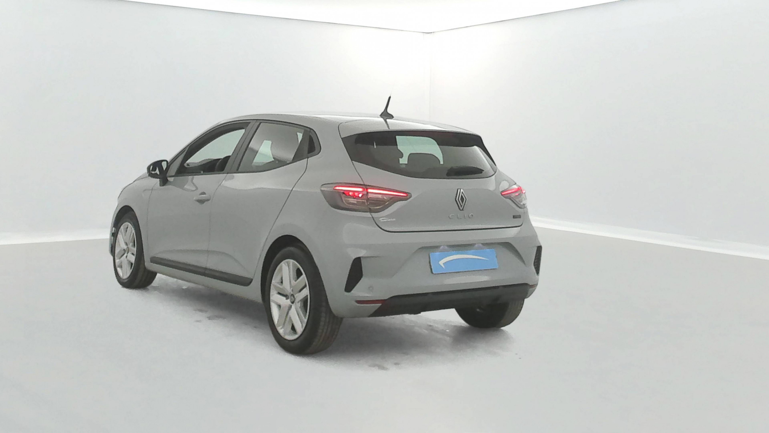 Vente en ligne Renault Clio 5 Clio E-Tech full hybrid 145 ch GSR2 au prix de 19 990 €