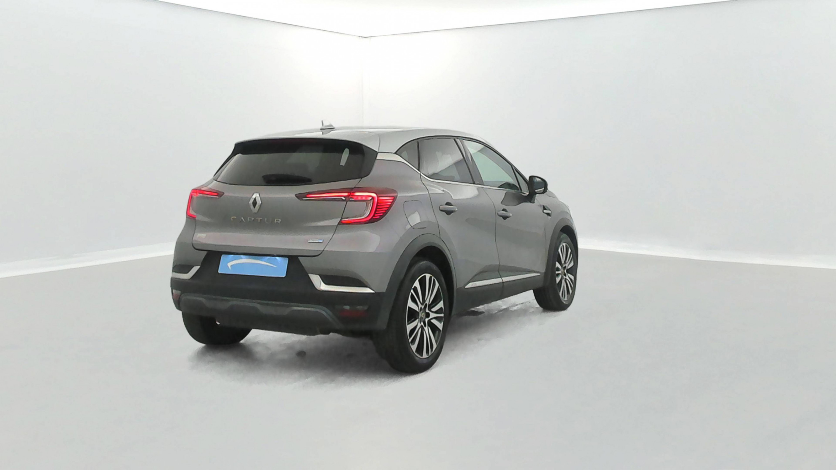Vente en ligne Renault Captur  E-Tech Plug-in 160 au prix de 16 990 €