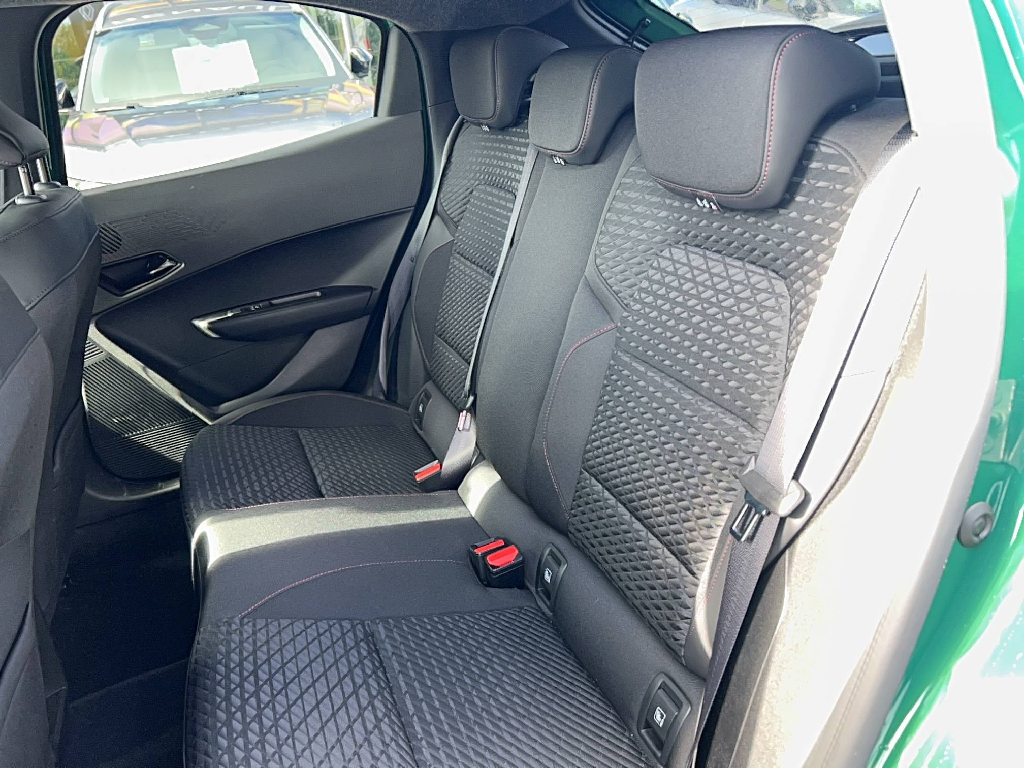 Vente en ligne Renault Clio 6 Clio E-Tech full hybrid 160 ch au prix de 27 490 €