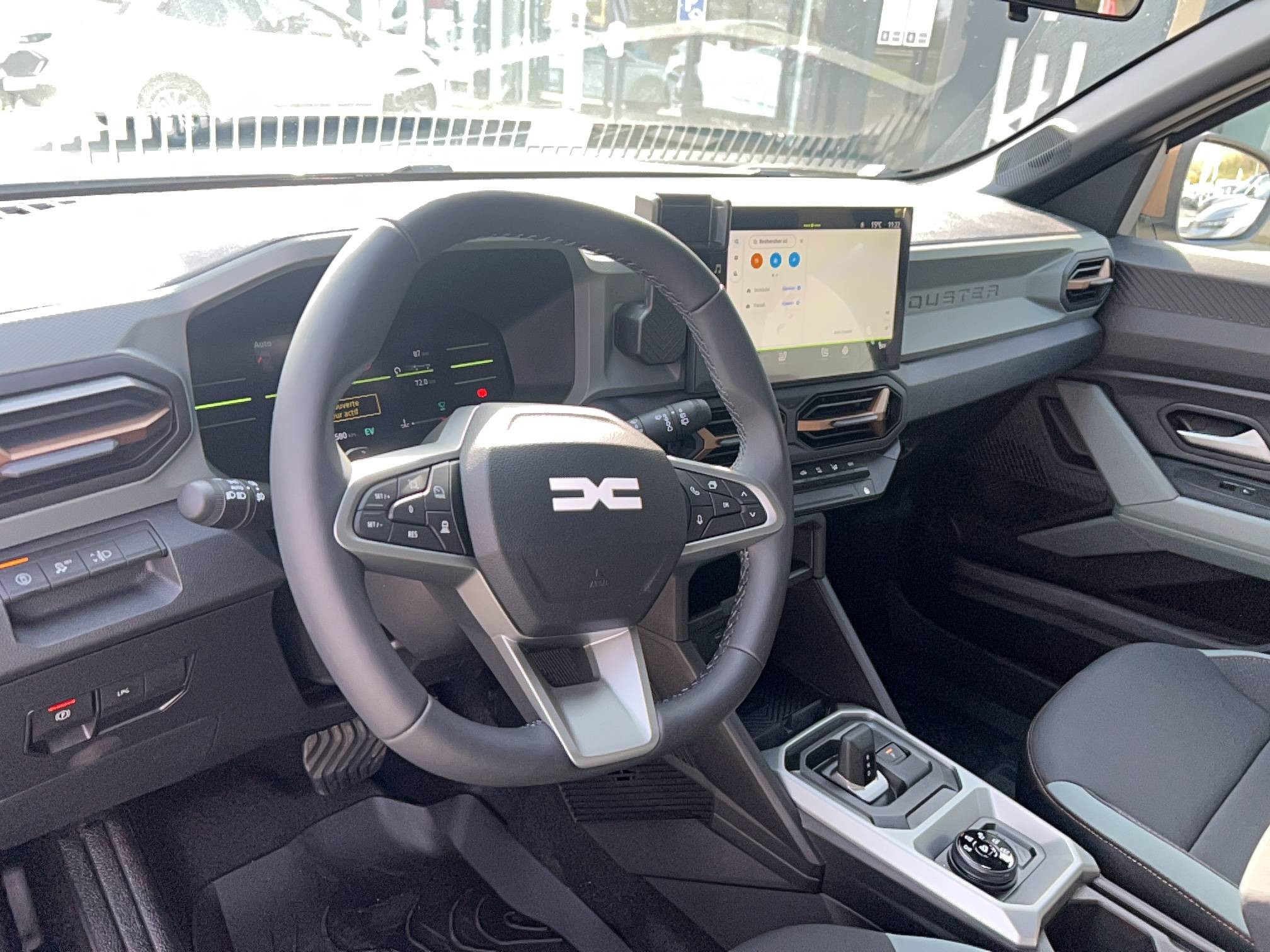 Vente en ligne Dacia Duster  Hybrid-G 150 4x4 au prix de 32 600 €