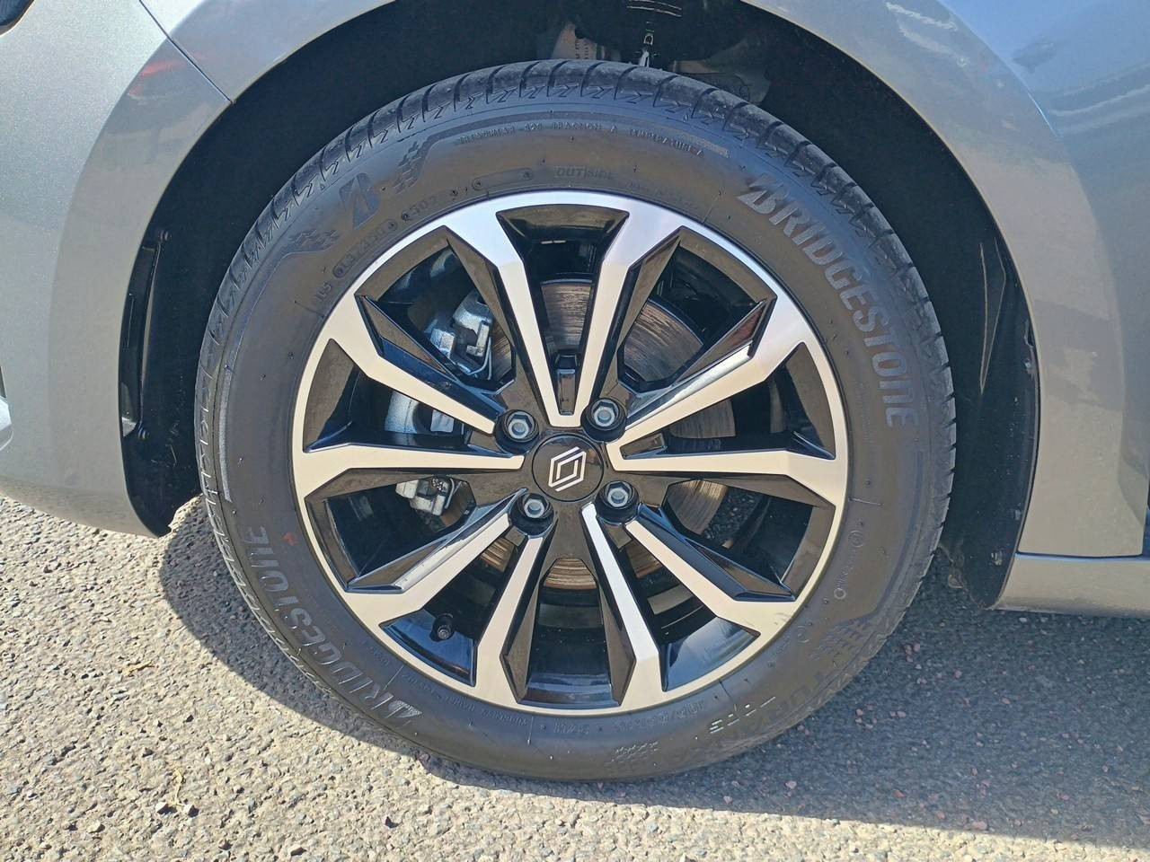 Vente en ligne Renault Clio 5 Clio E-Tech full hybrid 145 ch GSR2 au prix de 22 990 €