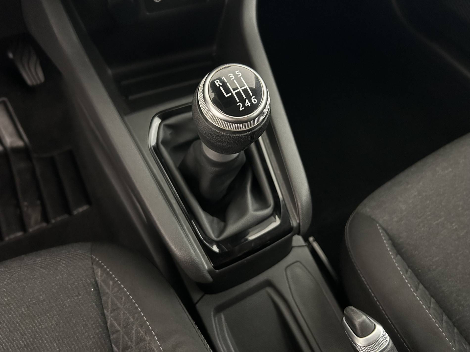 Vente en ligne Renault Clio 5 Clio TCe 90 au prix de 13 690 €