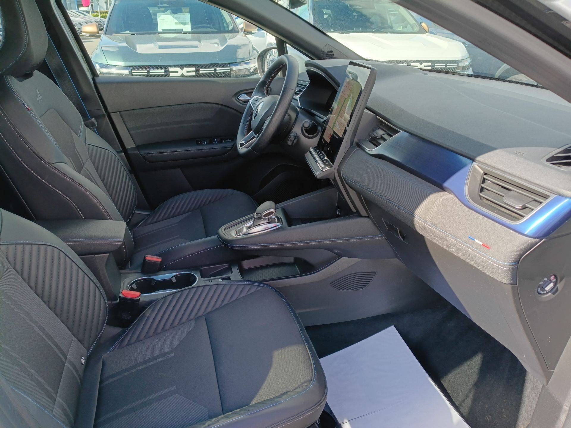 Vente en ligne Renault Captur  E-Tech full hybrid 145 ch au prix de 27 990 €