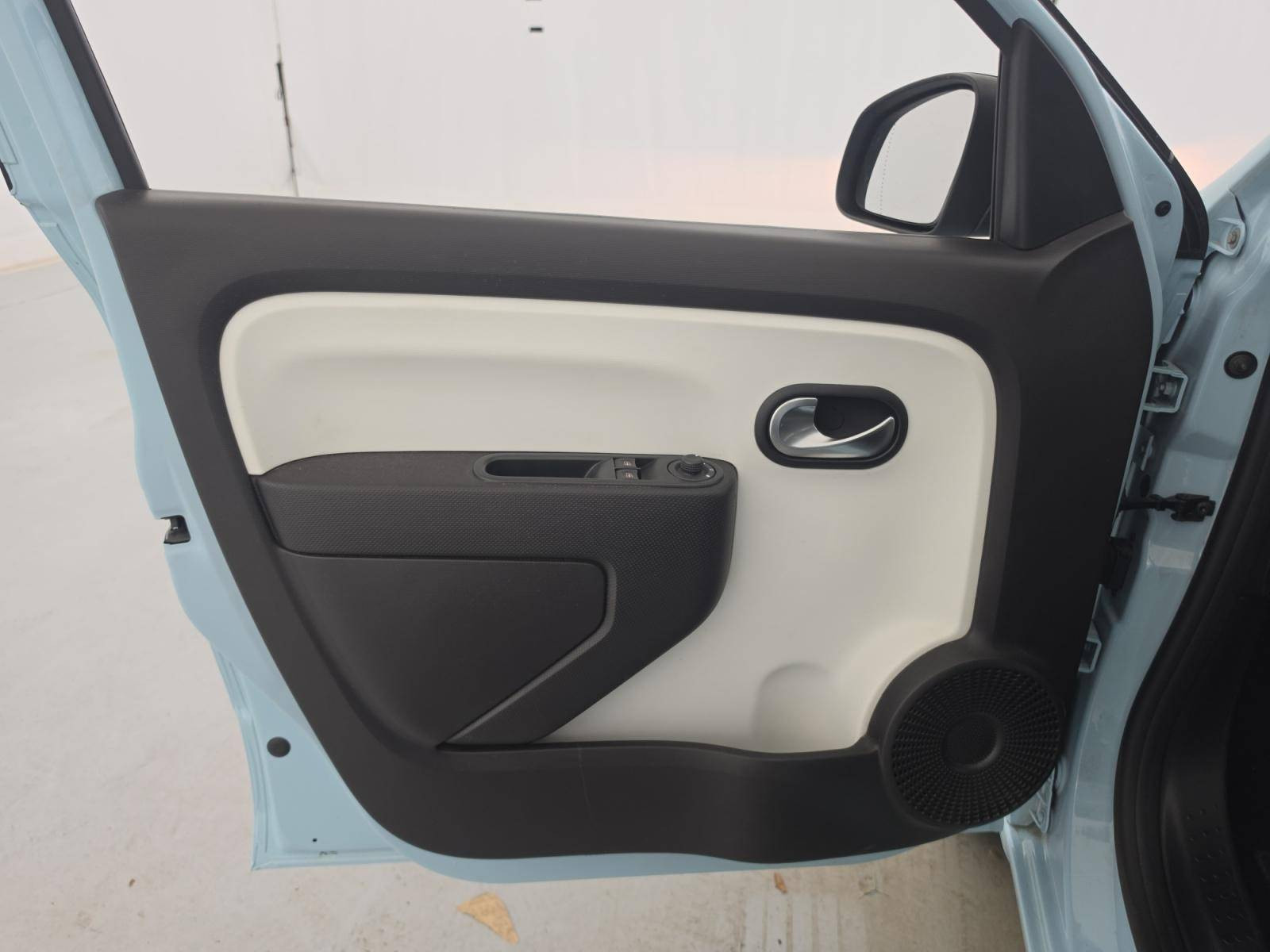 Vente en ligne Renault Twingo 3  SCe 65 au prix de 11 900 €