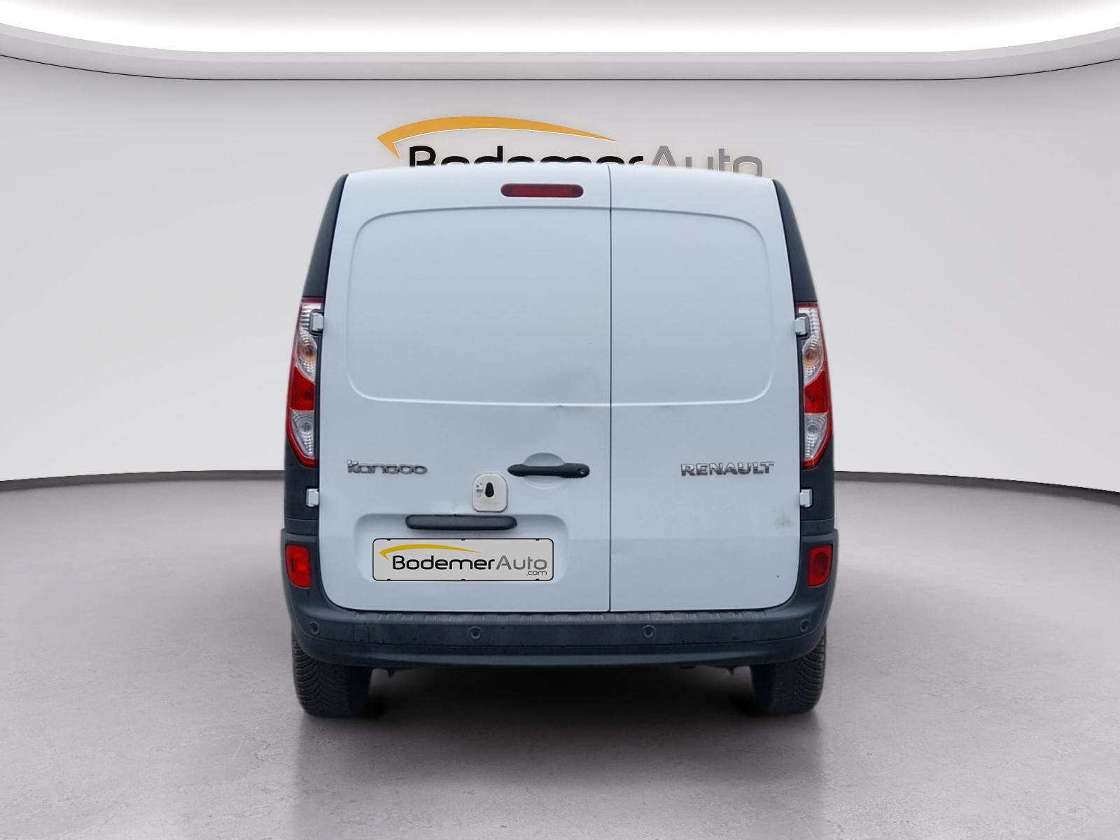 Vente en ligne Renault Kangoo Express  1.5 DCI 90 E6 au prix de 10 990 €