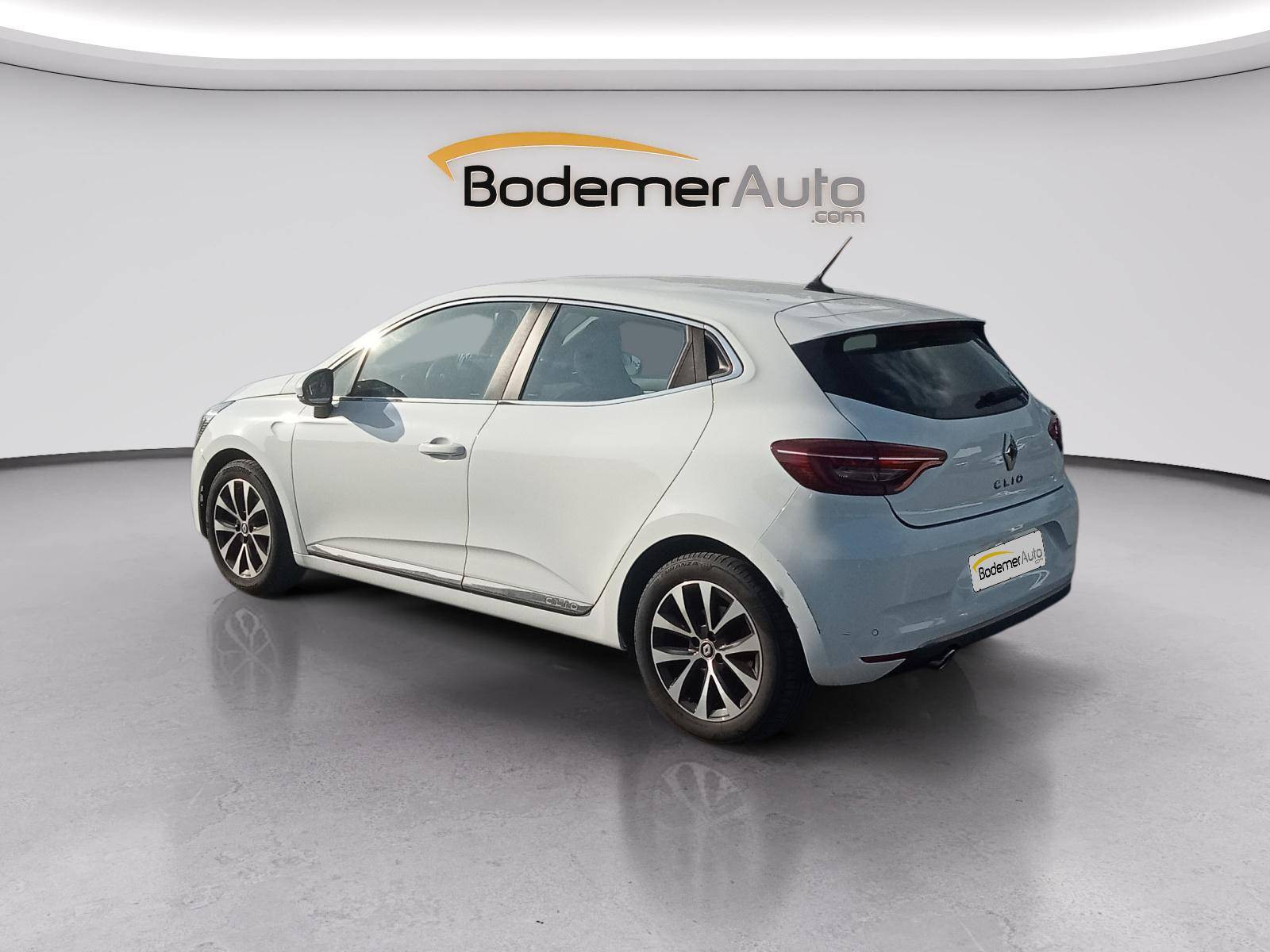 Vente en ligne Renault Clio 5 Clio TCe 90 - 21N au prix de 14 990 €