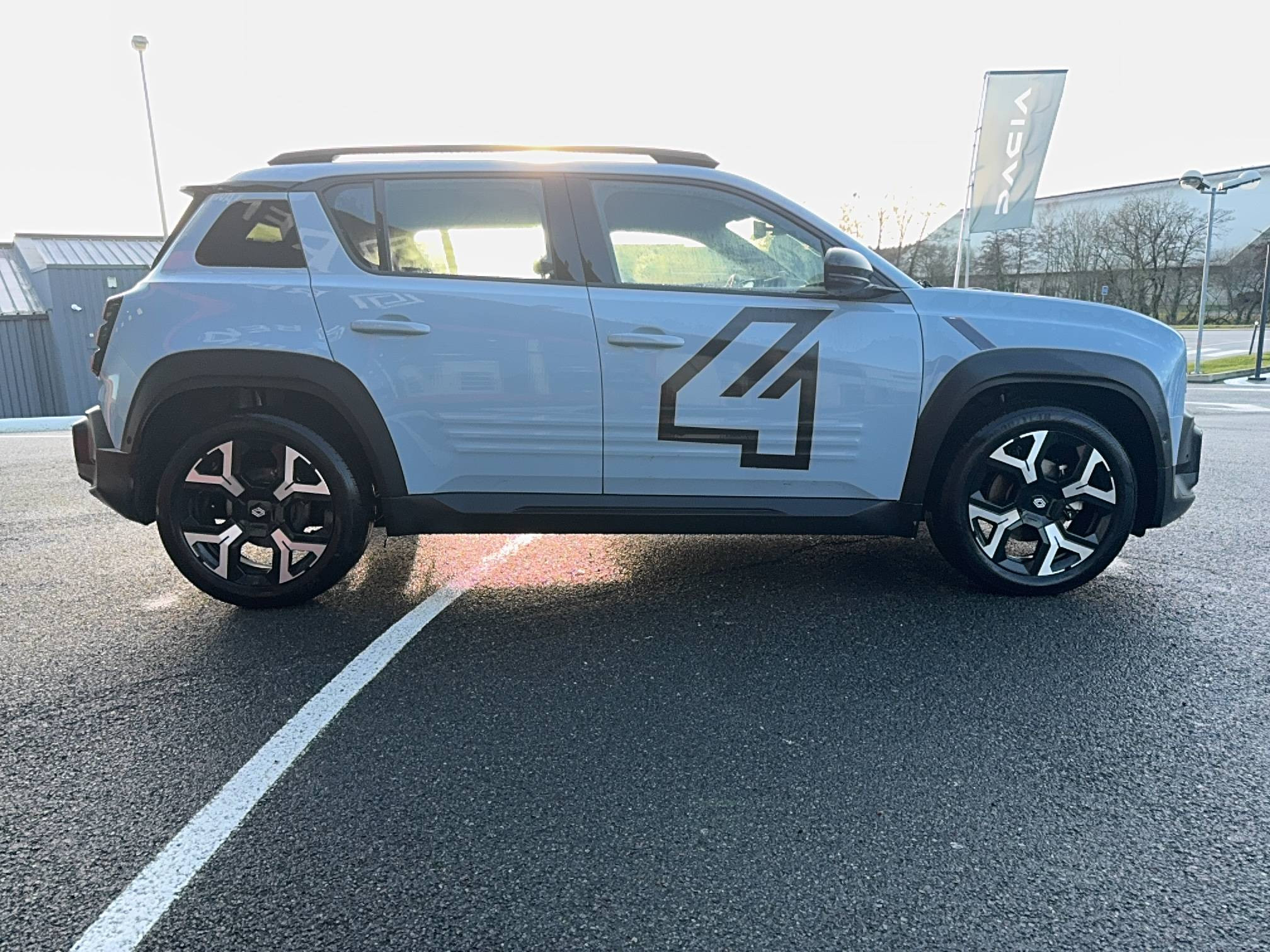 Vente en ligne Renault R4 E-Tech  150 ch autonomie confort au prix de 31 490 €