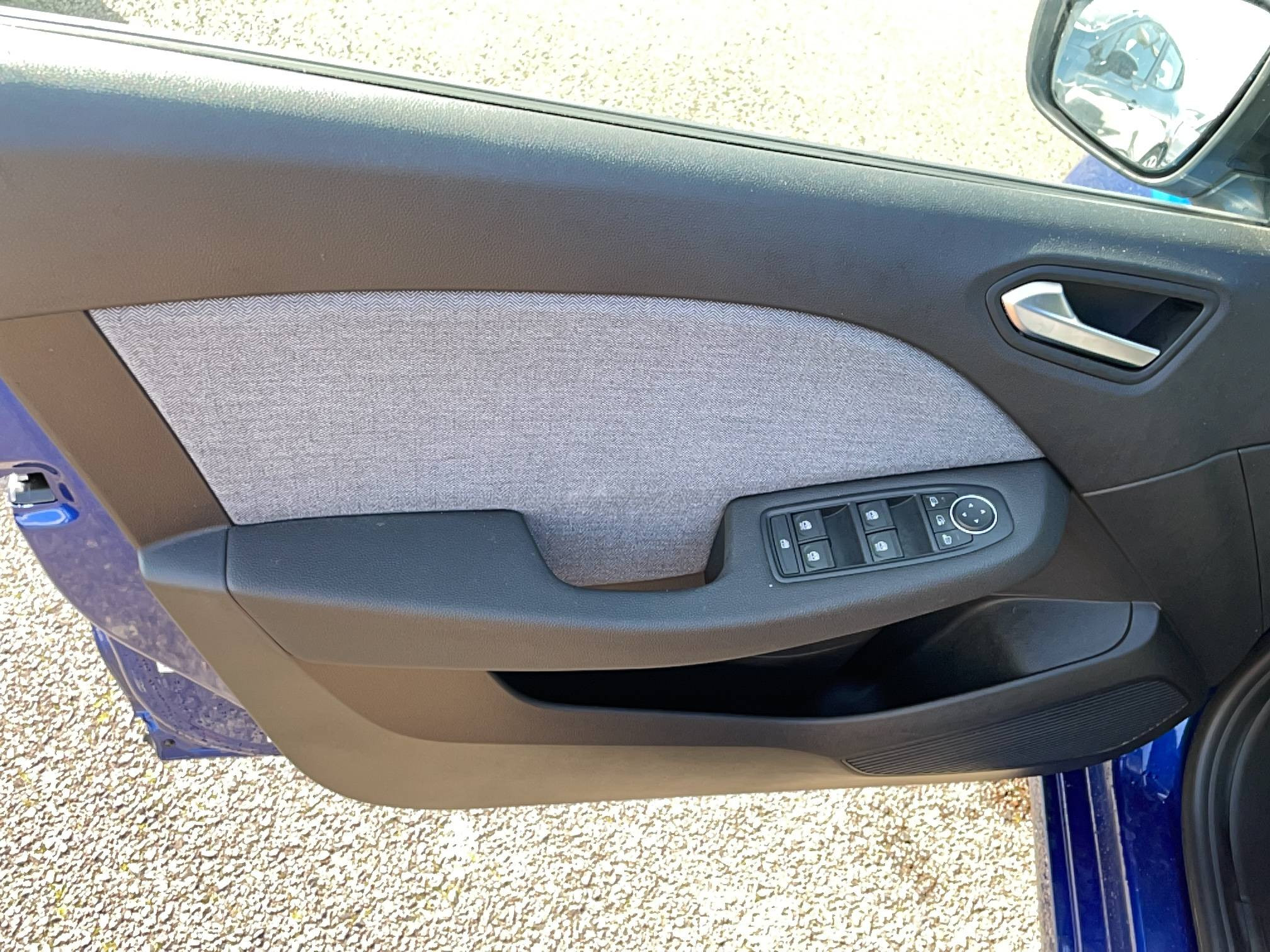 Vente en ligne Renault Clio 5 Clio E-Tech full hybrid 145 ch GSR2 au prix de 22 990 €