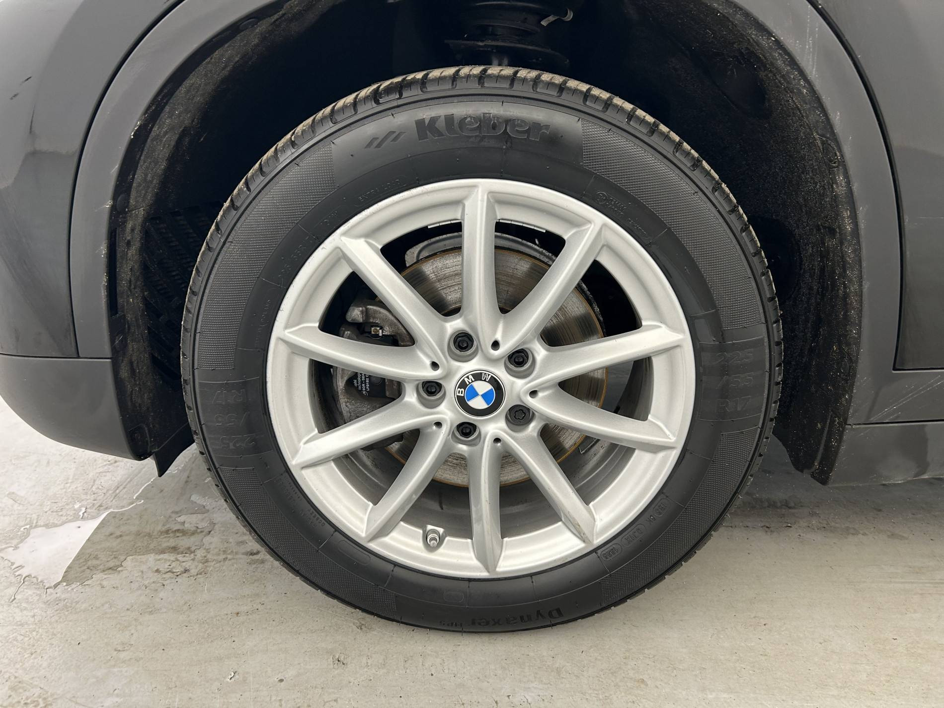 Vente en ligne Bmw X1 X1 sDrive 18i 140 ch au prix de 17 990 €