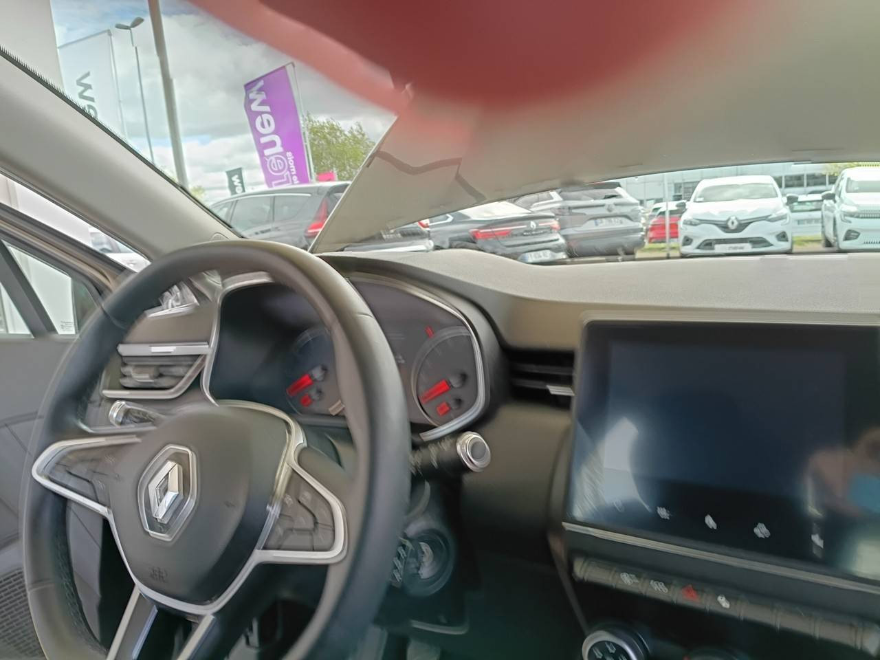 Vente en ligne Renault Clio 5 Clio TCe 100 au prix de 11 990 €