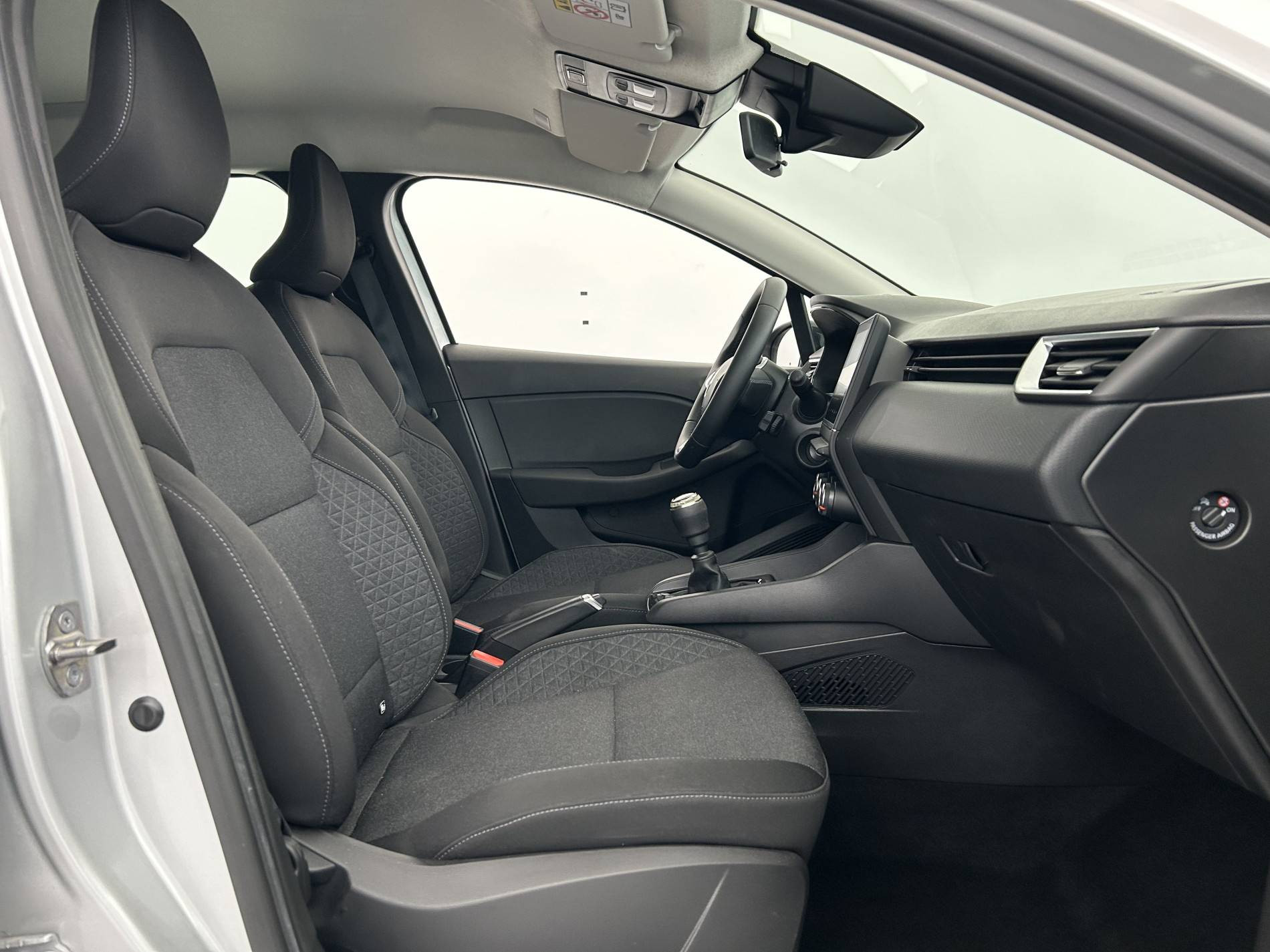 Vente en ligne Renault Clio 5 Clio TCe 90 au prix de 15 990 €