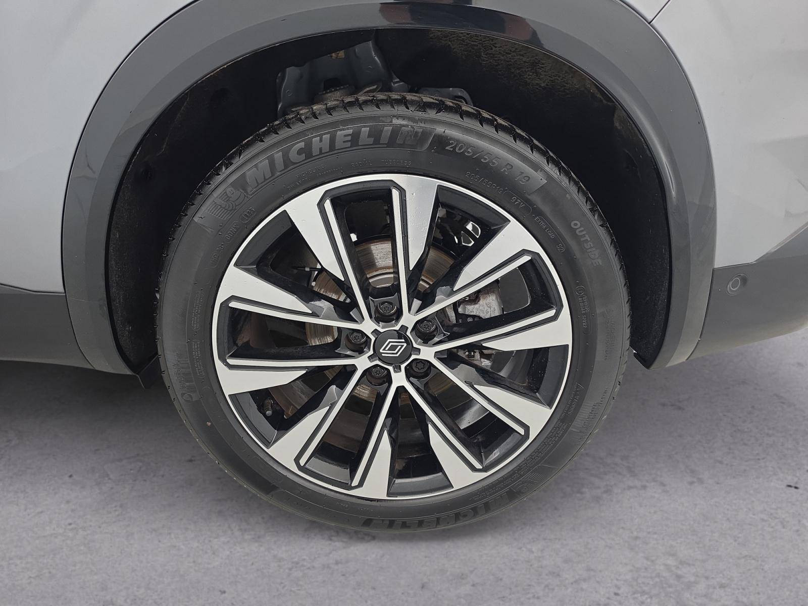 Vente en ligne Renault Austral  E-Tech hybrid 200 au prix de 27 900 €