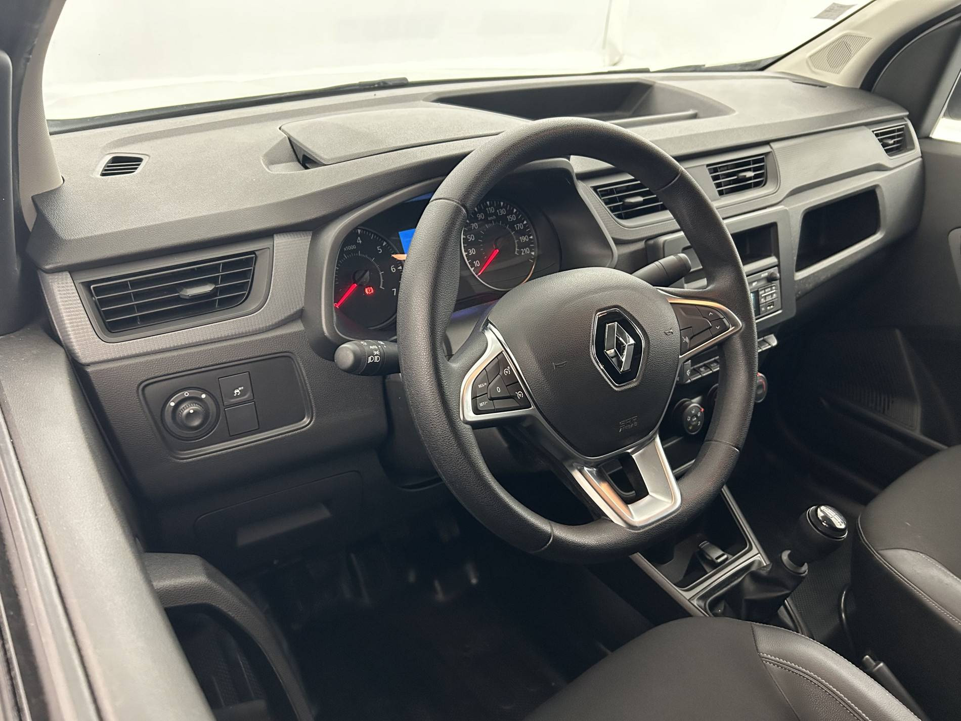 Vente en ligne Renault Express Van  BLUE DCI 75 au prix de 12 490 €