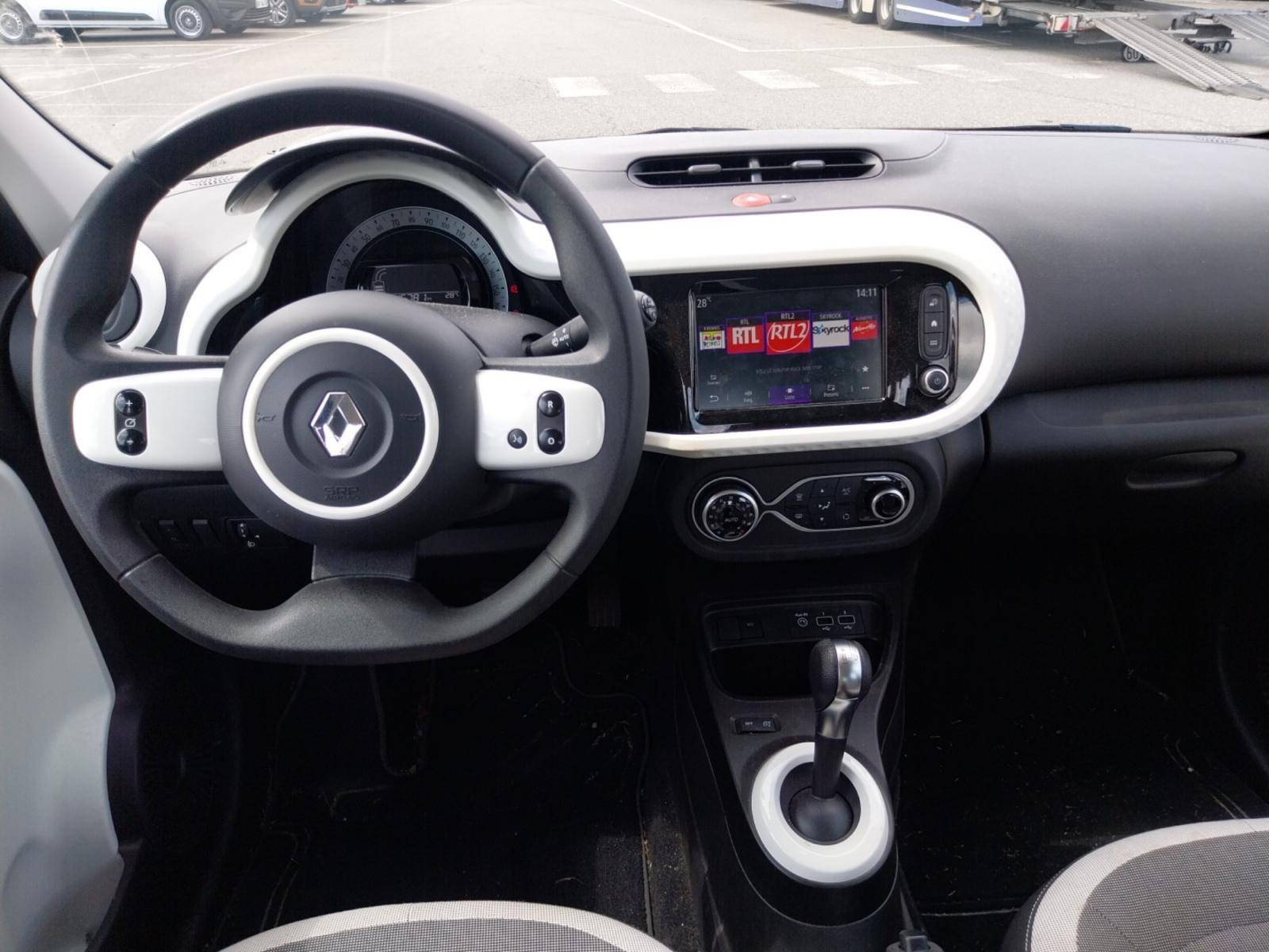 Vente en ligne Renault Twingo Electrique Twingo III E-Tech au prix de 13 490 €