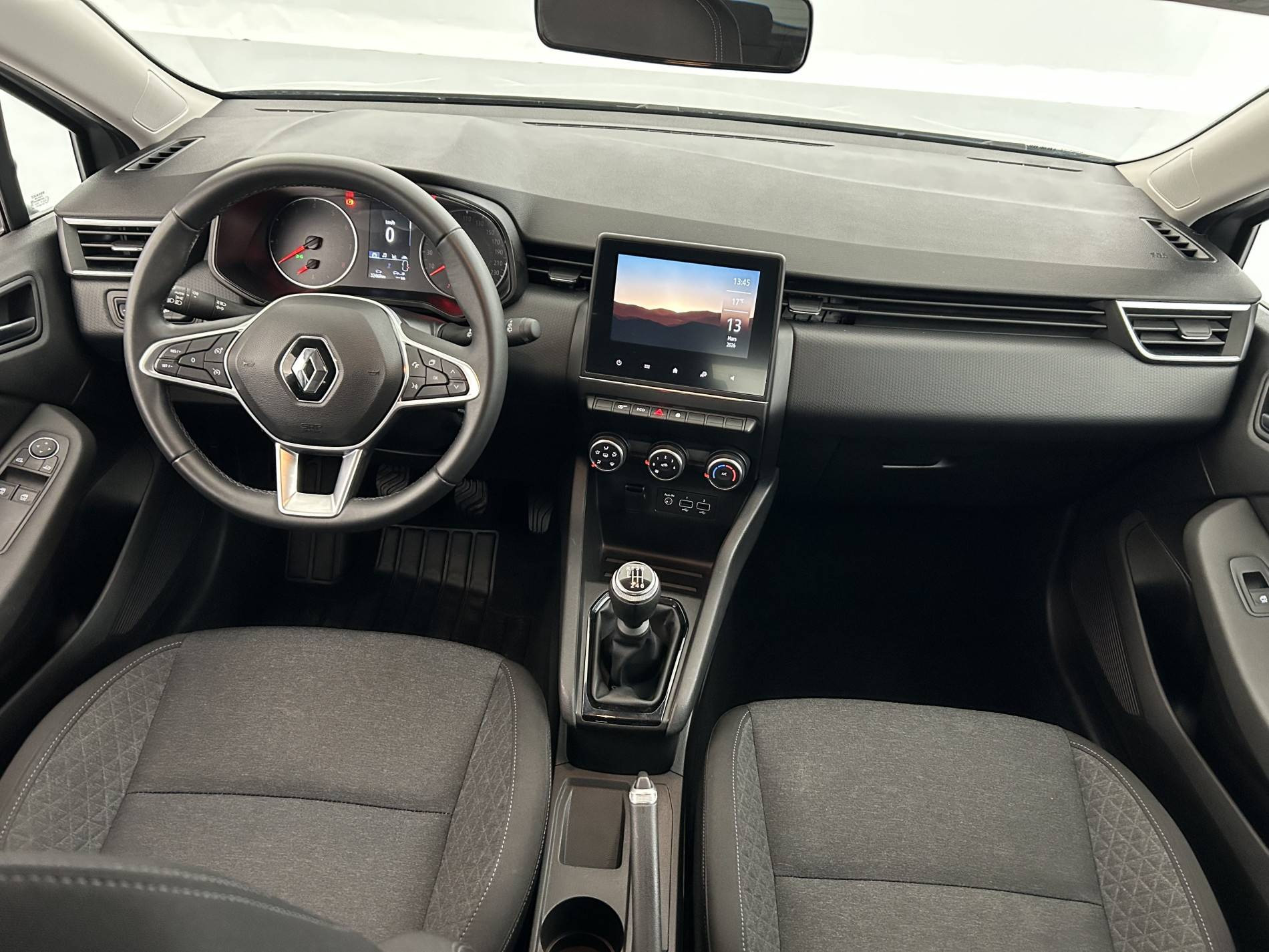 Vente en ligne Renault Clio 5 Clio TCe 90 au prix de 13 290 €