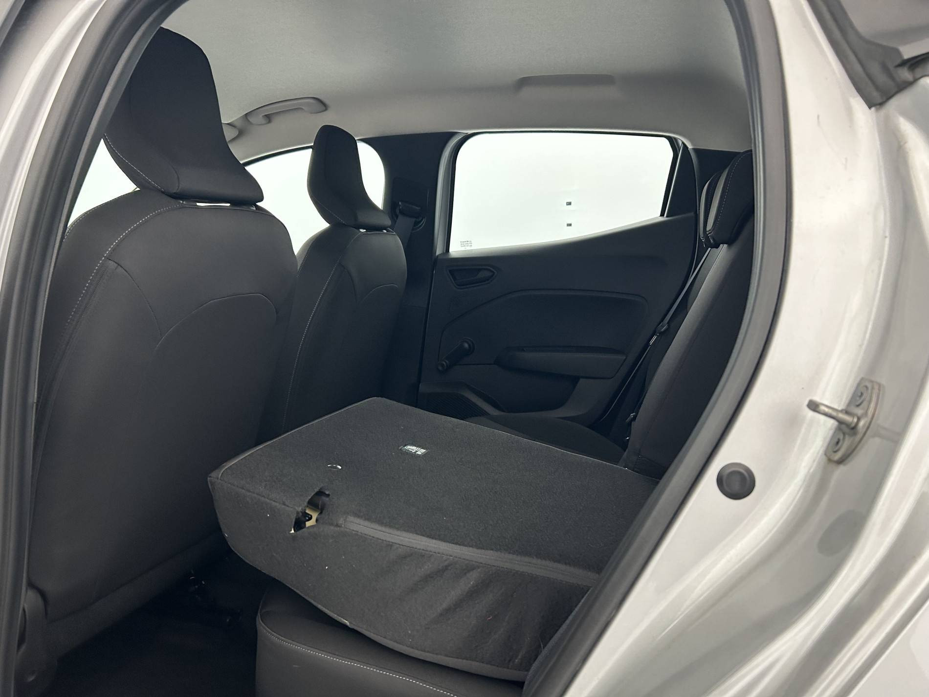 Vente en ligne Renault Clio 5 Clio SCe 65 au prix de 12 590 €