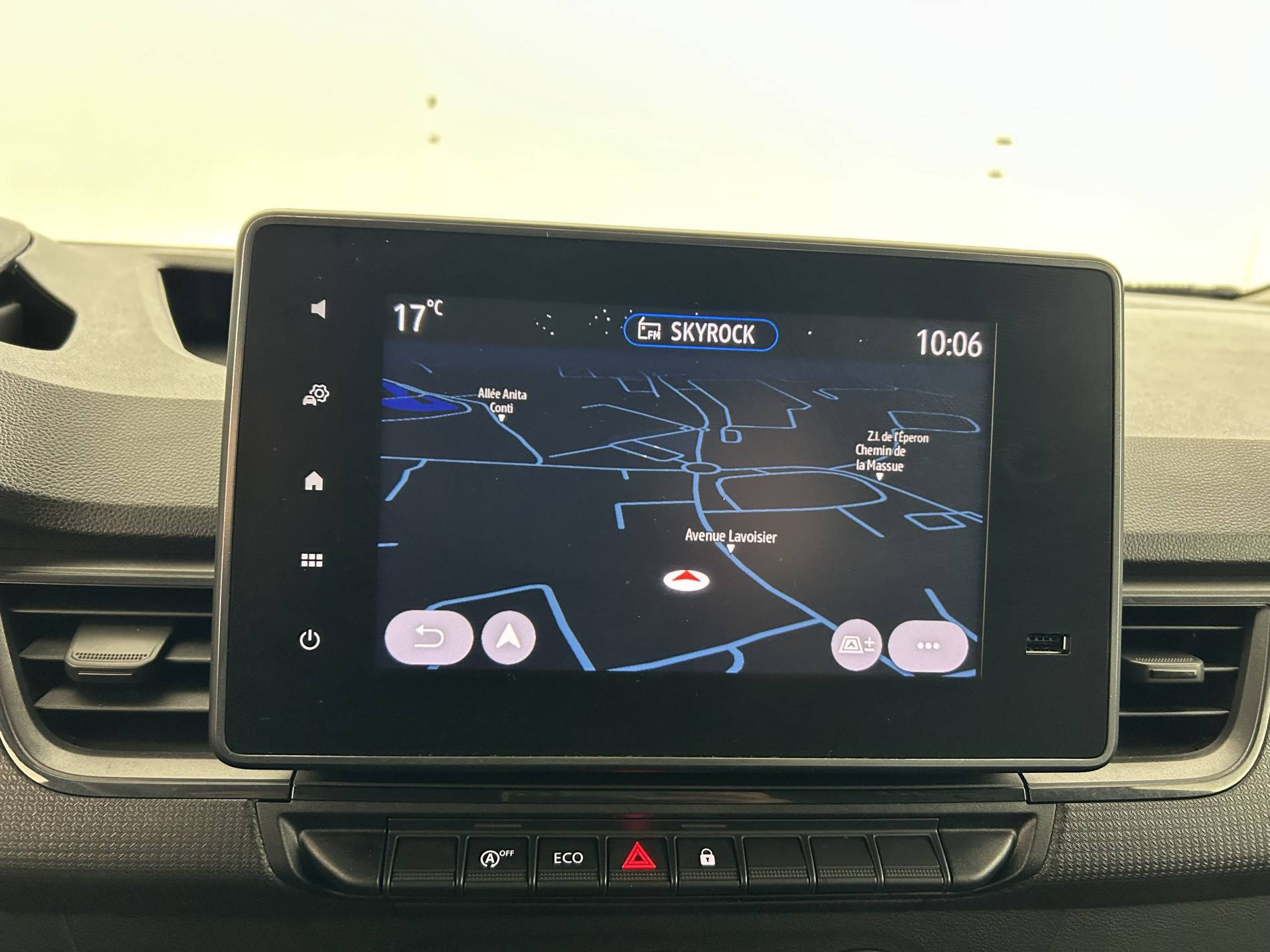 Vente en ligne Renault Kangoo Van  BLUE DCI 95 au prix de 18 590 €
