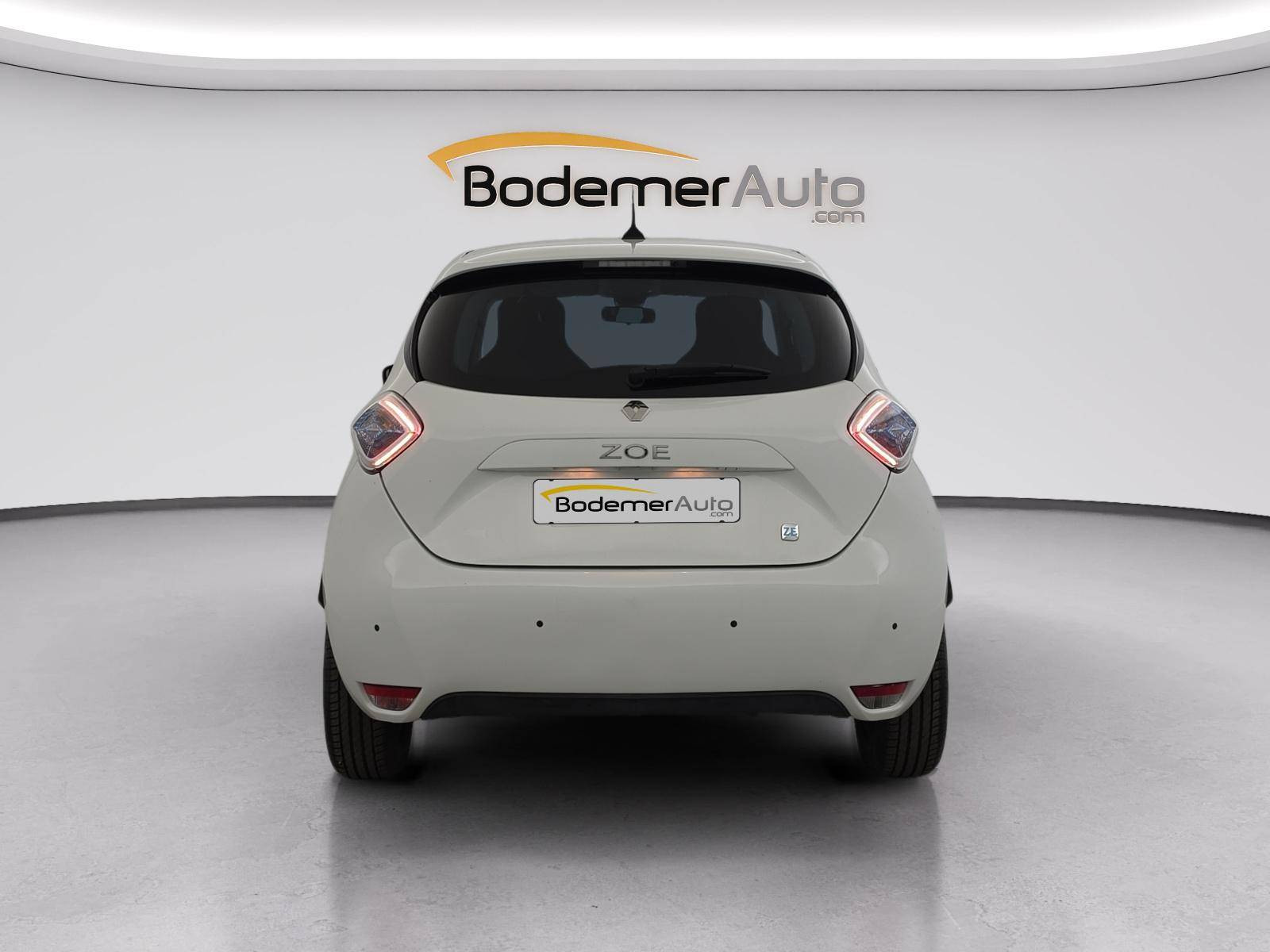 Vente en ligne Renault Zoé  achat intégral au prix de 7 890 €