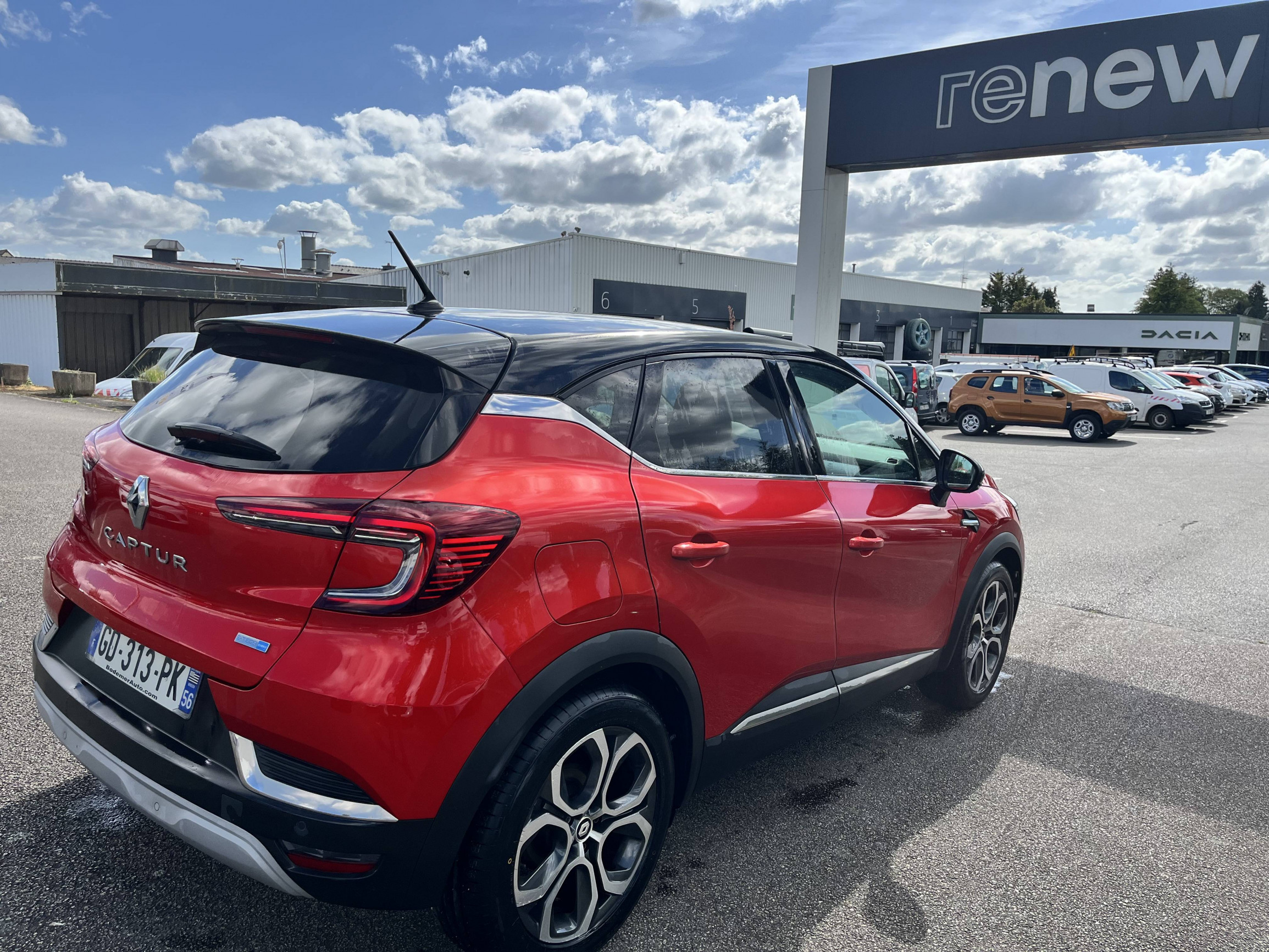 Vente en ligne Renault Captur  E-Tech 145 - 21 au prix de 17 290 €
