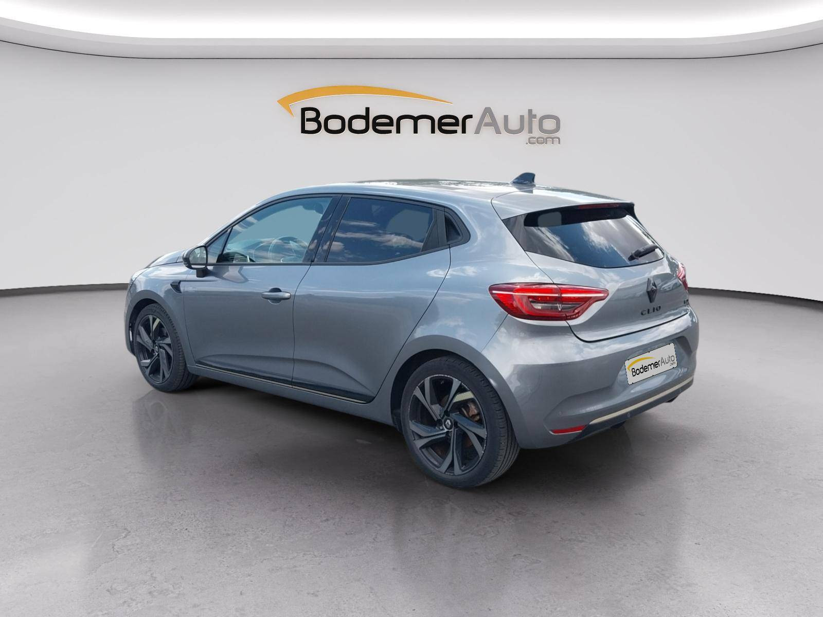 Vente en ligne Renault Clio 5 Clio E-Tech full hybrid 145 au prix de 19 990 €