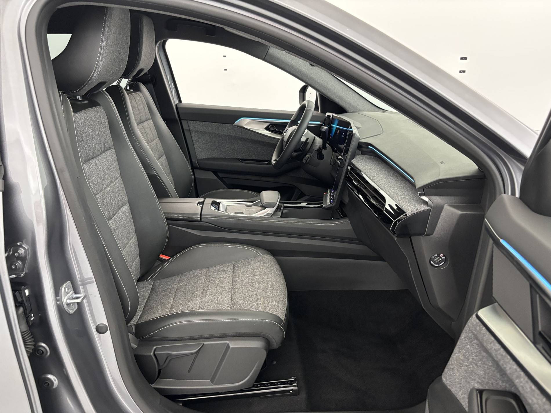 Vente en ligne Renault Espace Espace E-Tech full hybrid 200 GSR2 au prix de 34 690 €
