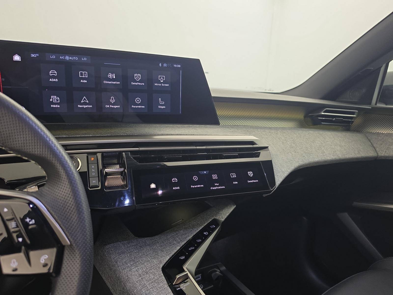 Vente en ligne Peugeot 5008  Hybrid 145 ch e-DCS6 au prix de 30 890 €