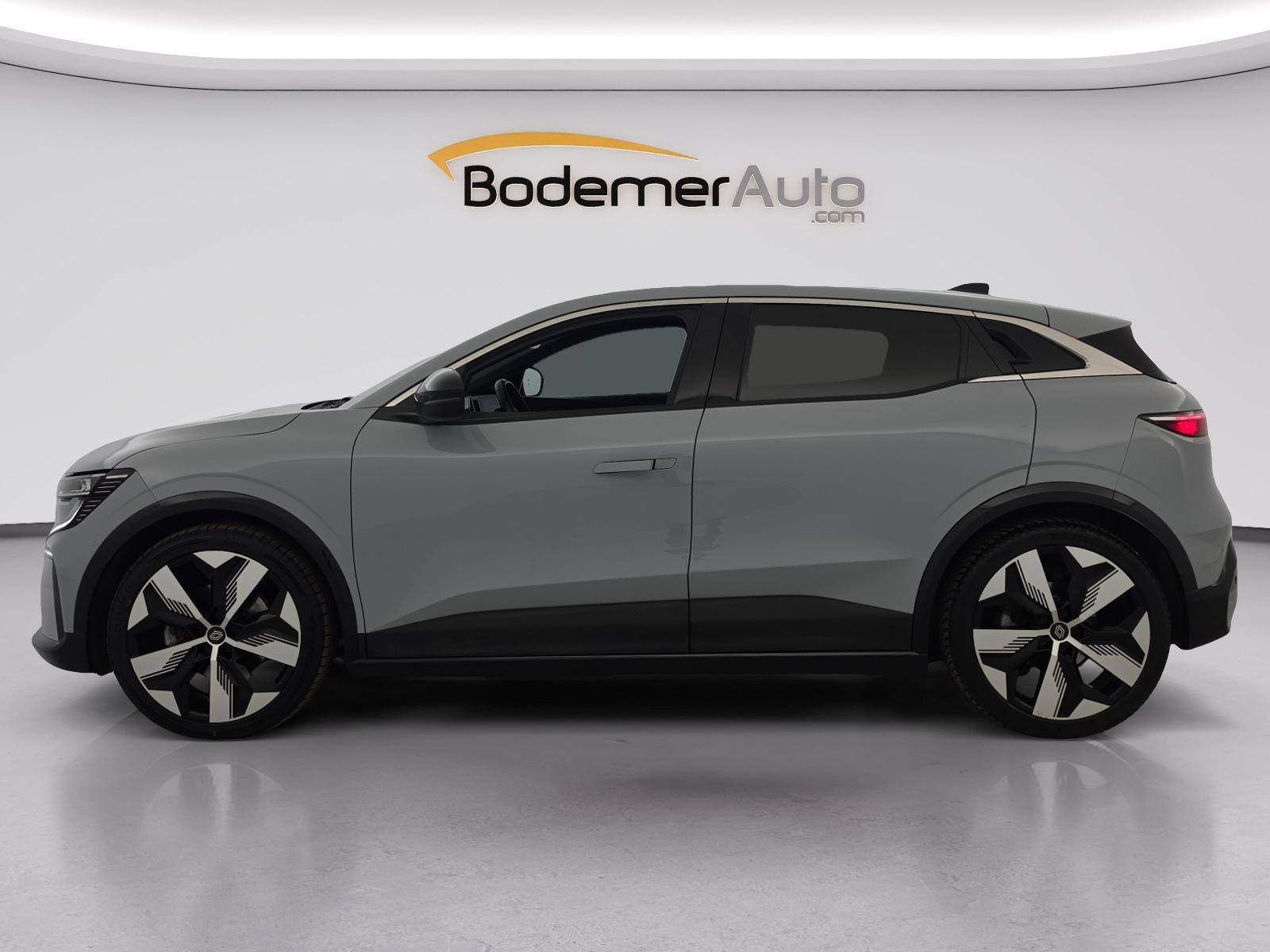 Vente en ligne Renault Megane E-Tech  EV60 220 ch super charge au prix de 24 990 €