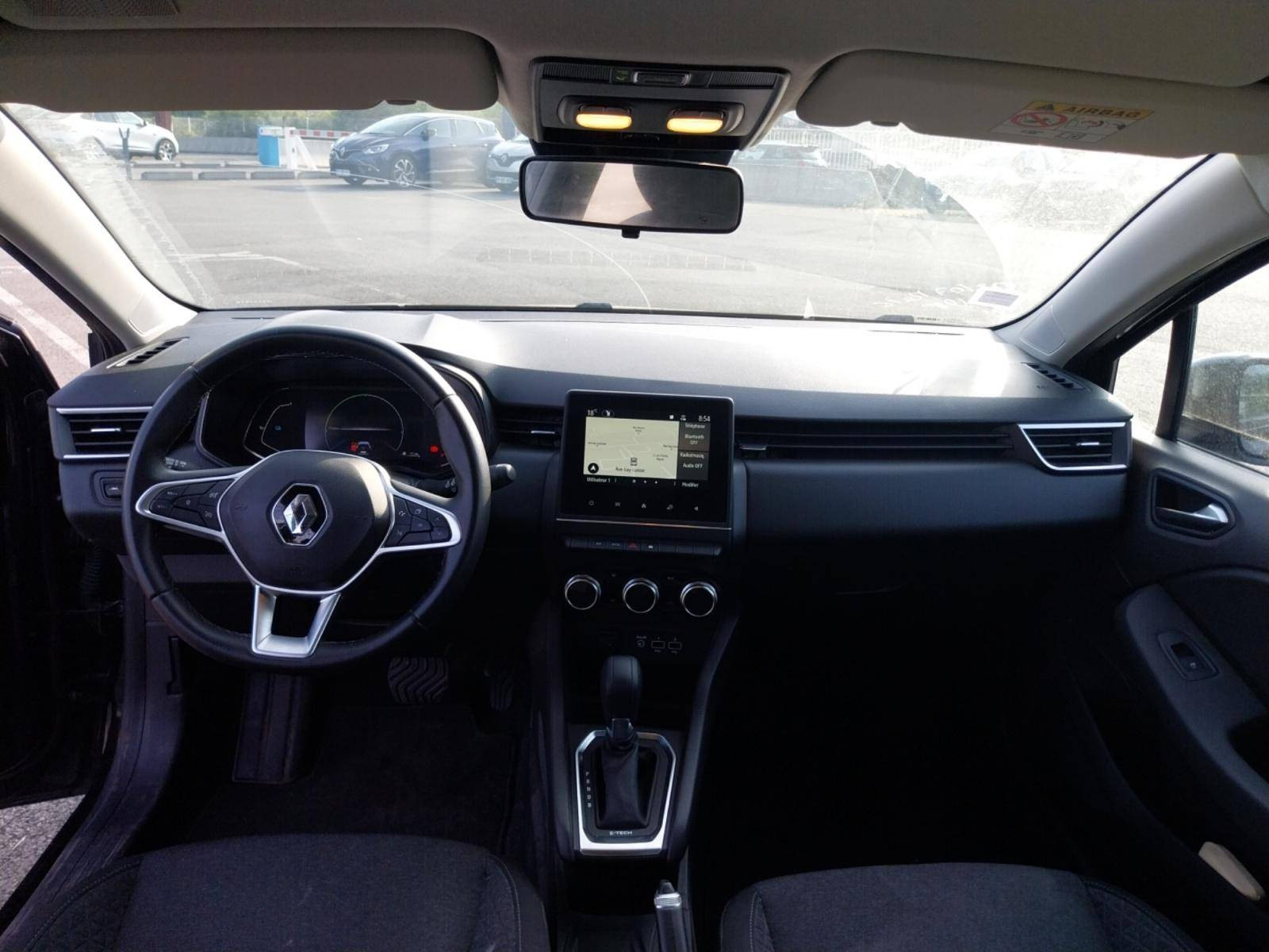 Vente en ligne Renault Clio 5 Clio E-Tech 140 - 21N au prix de 16 990 €