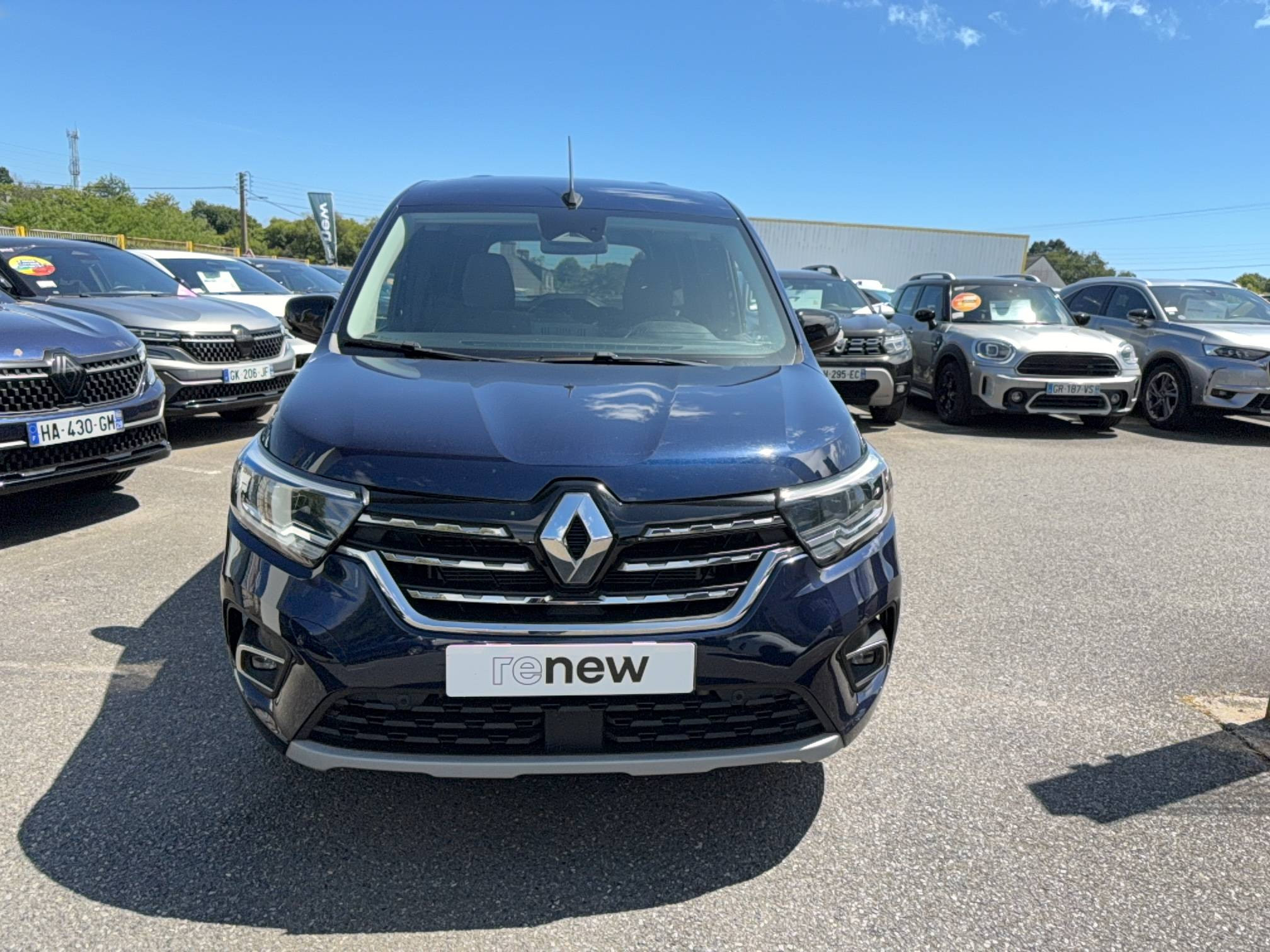 Vente en ligne Renault Kangoo  Blue dCi 95 au prix de 25 490 €