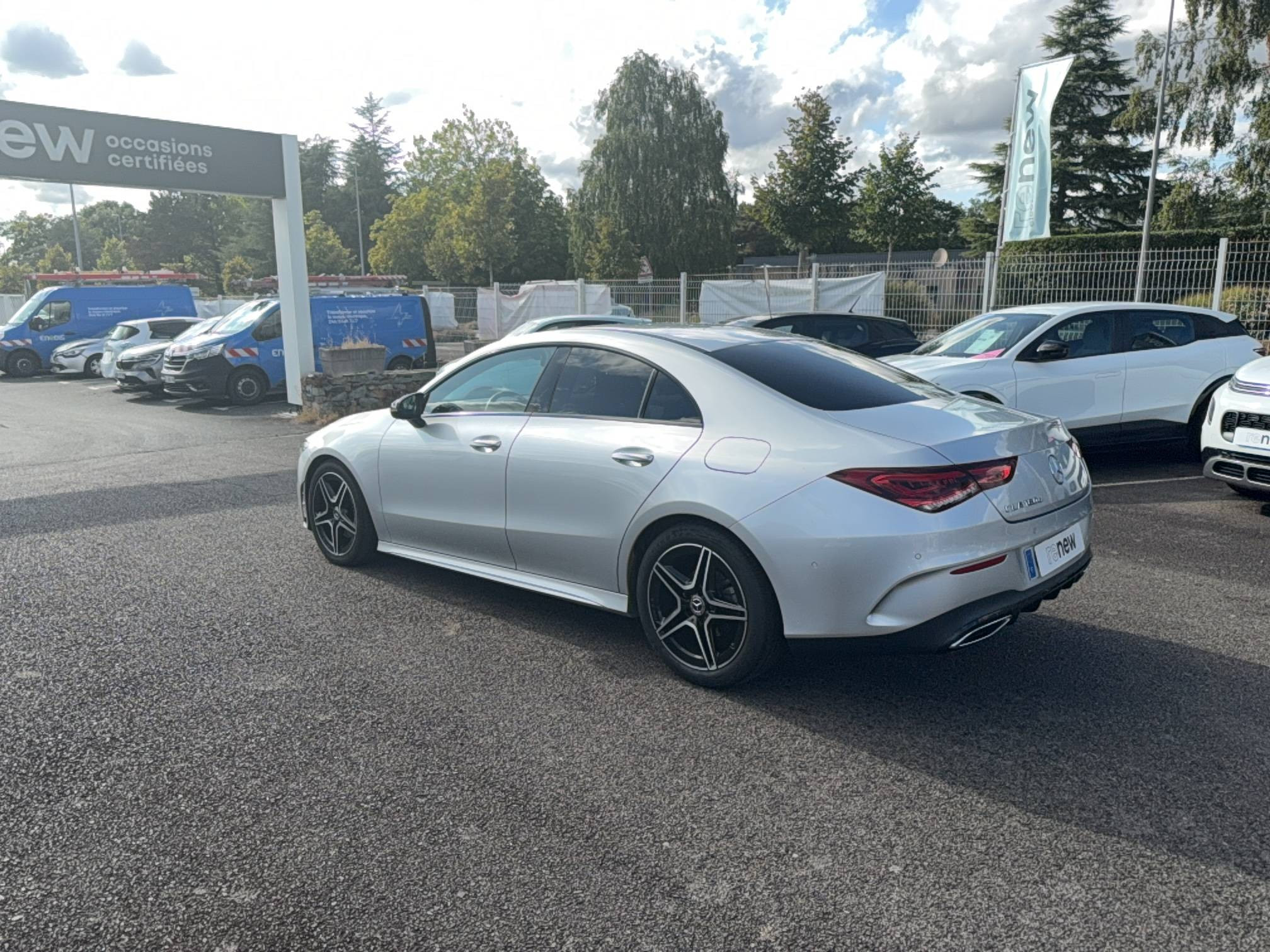 Vente en ligne Mercedes CLA Shooting Brake CLA Coupé 180 d 8G-DCT au prix de 25 990 €