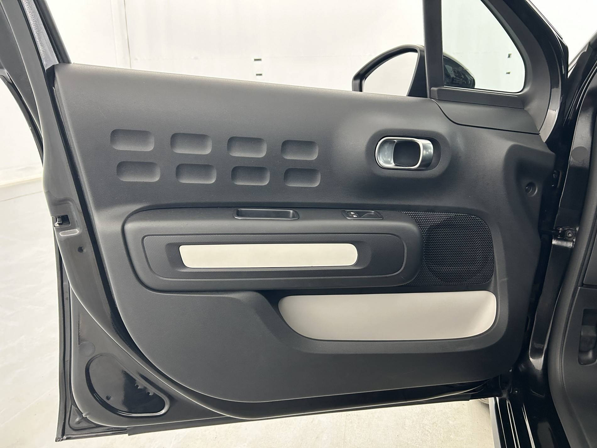 Vente en ligne Citroën C3  BlueHDi 100 ch BVM6 au prix de 10 490 €
