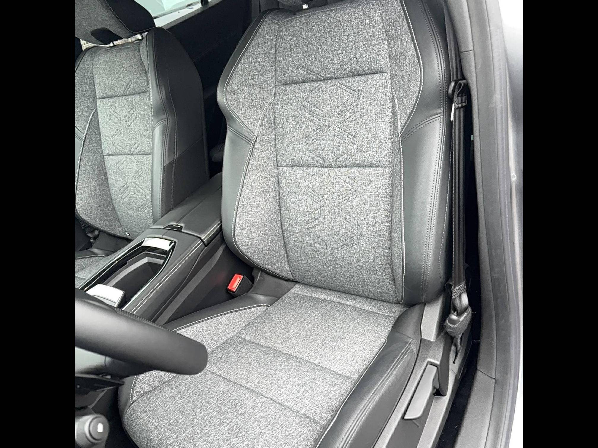 Vente en ligne Renault Rafale  E-Tech full hybrid 200ch au prix de 41 290 €