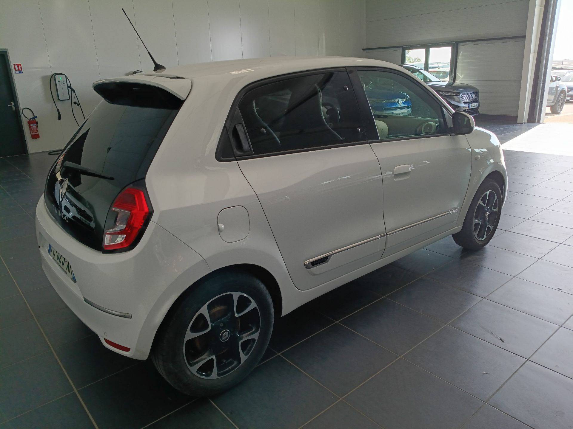 Vente en ligne Renault Twingo 3  TCe 95 EDC au prix de 14 590 €
