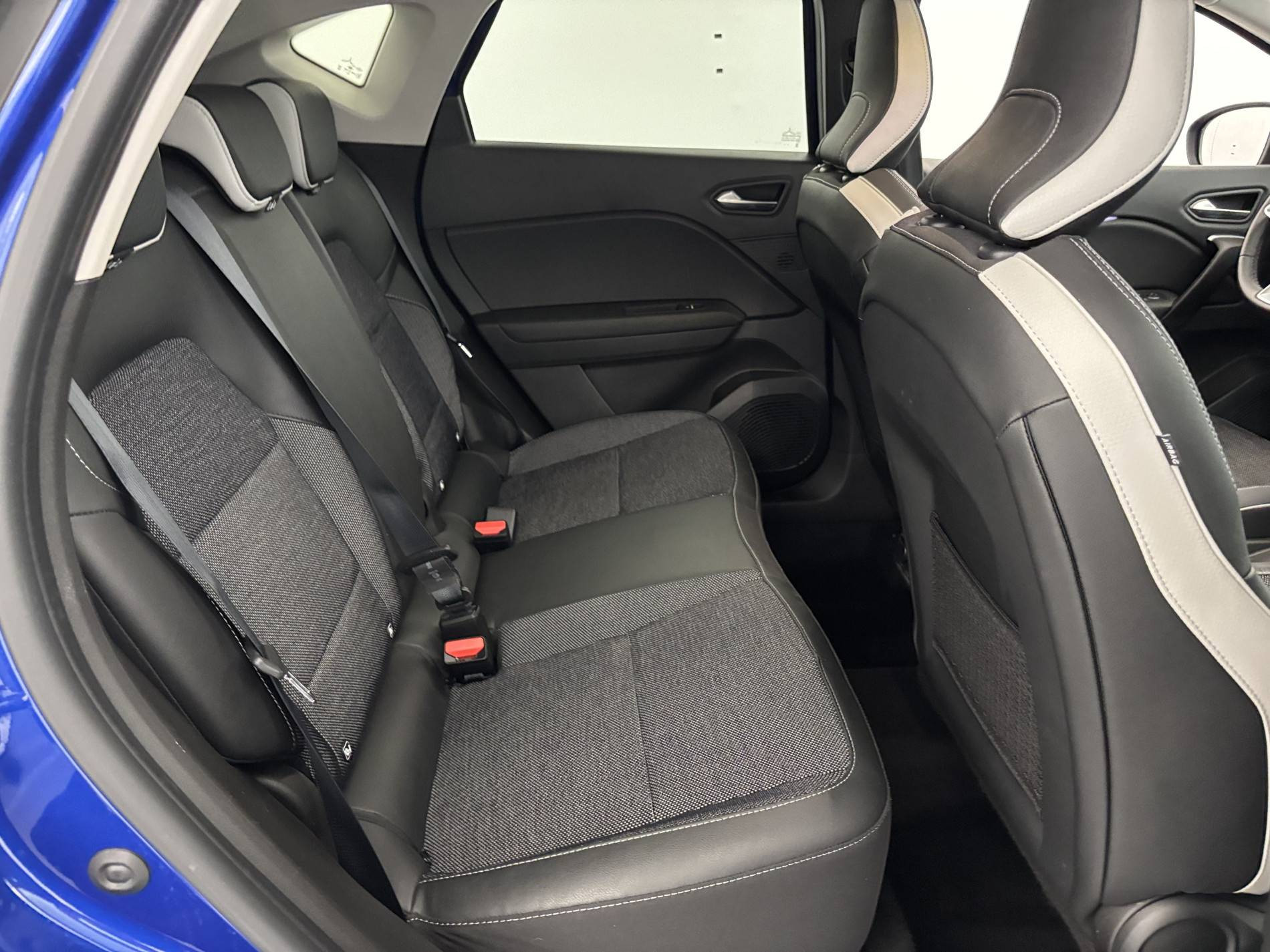 Vente en ligne Renault Captur  E-Tech full hybrid 145 au prix de 19 590 €
